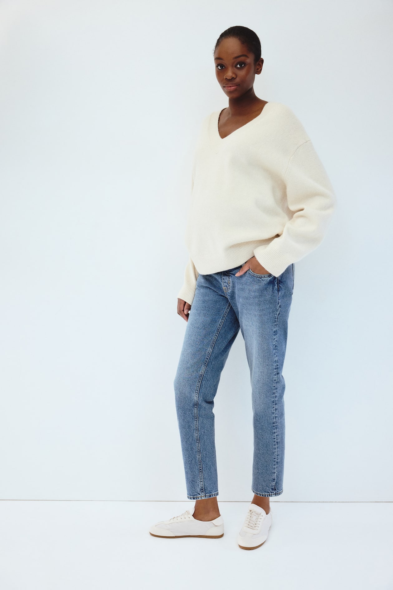 MAMA Slim Mom Ankle Jeans - image 2