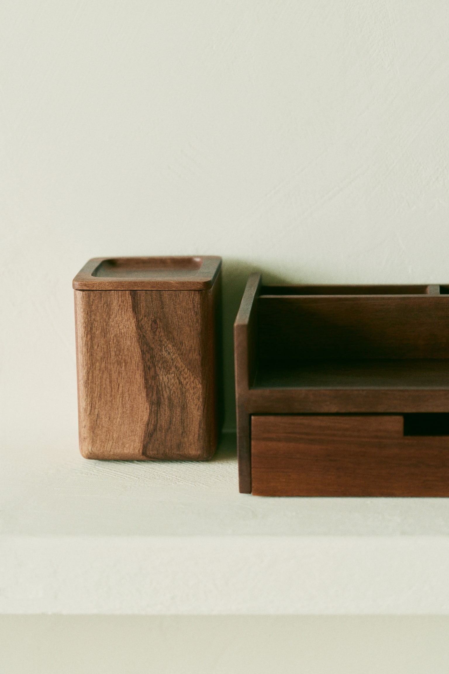 Tall wooden organiser box - 2