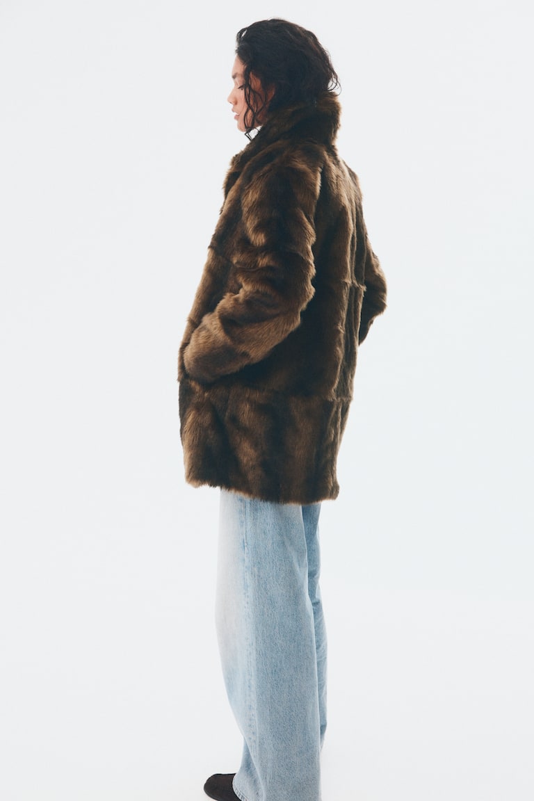 Abrigo de pelo sintético Beige oscuro Ladies H&M MX