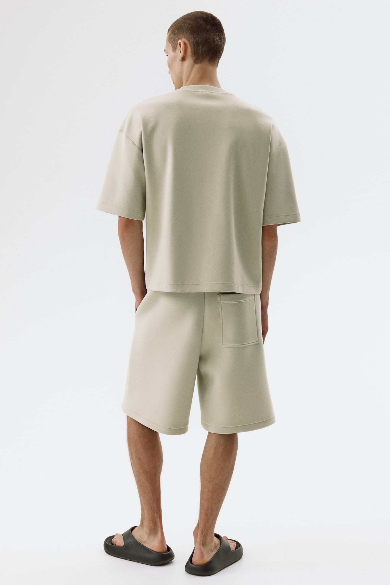 Oversized Fit Scuba T-shirt - Light dusty green/Cream/Light grey marl/Dark khaki green - 6