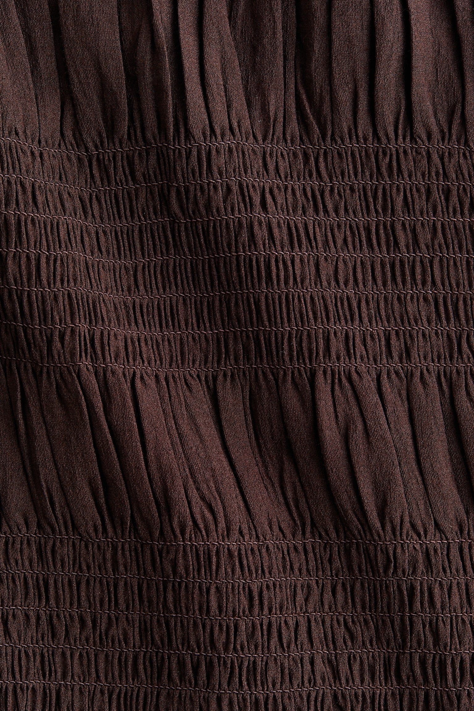 שמלה עם כיווצים - חום כהה - 4