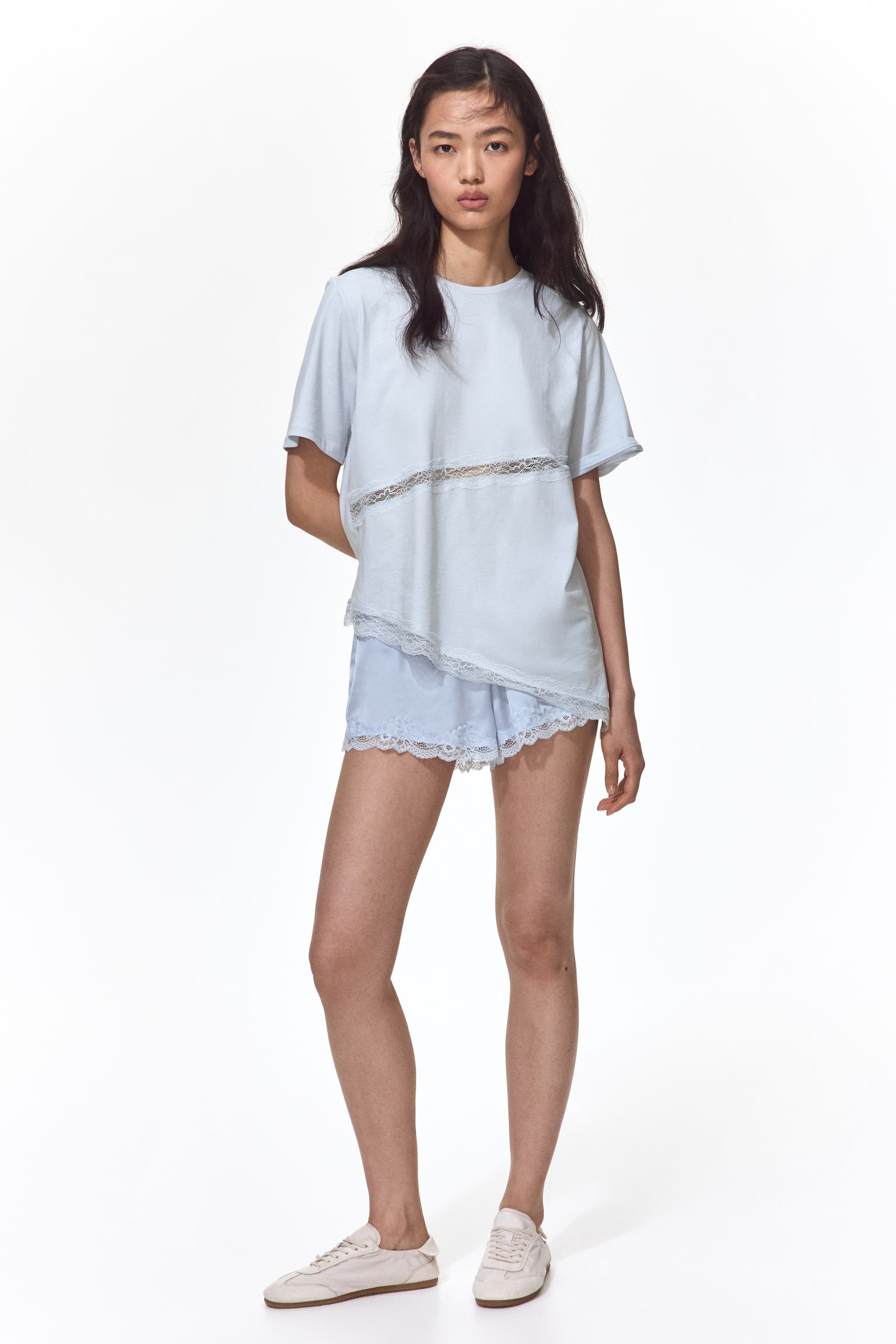 T-Shirt mit Spitzenbesatz-Hellblau - 5