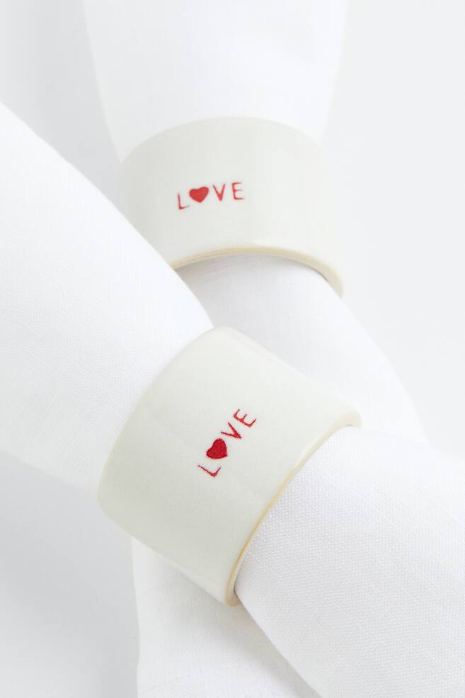 2-pack stoneware napkin rings - White/Love - 3