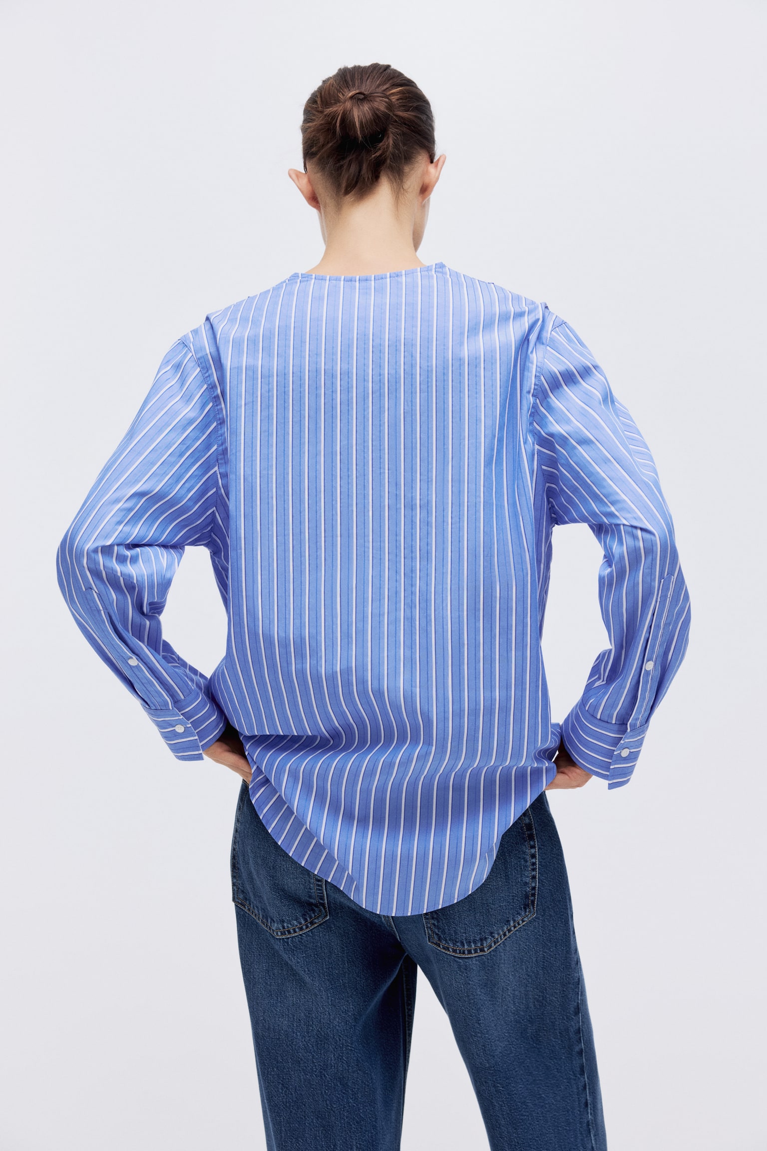 Женская рубашка H&M Oversized Cotton, цвет: Синий / Полосатый — фото 6