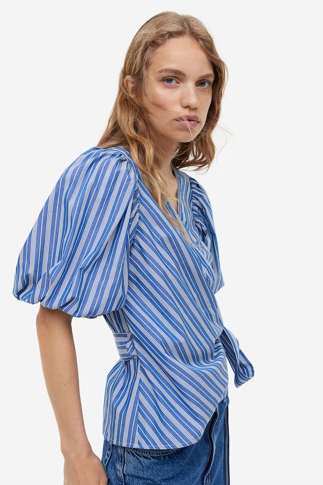 Balloon-sleeved wrap blouse - Blue/Striped/White - 3