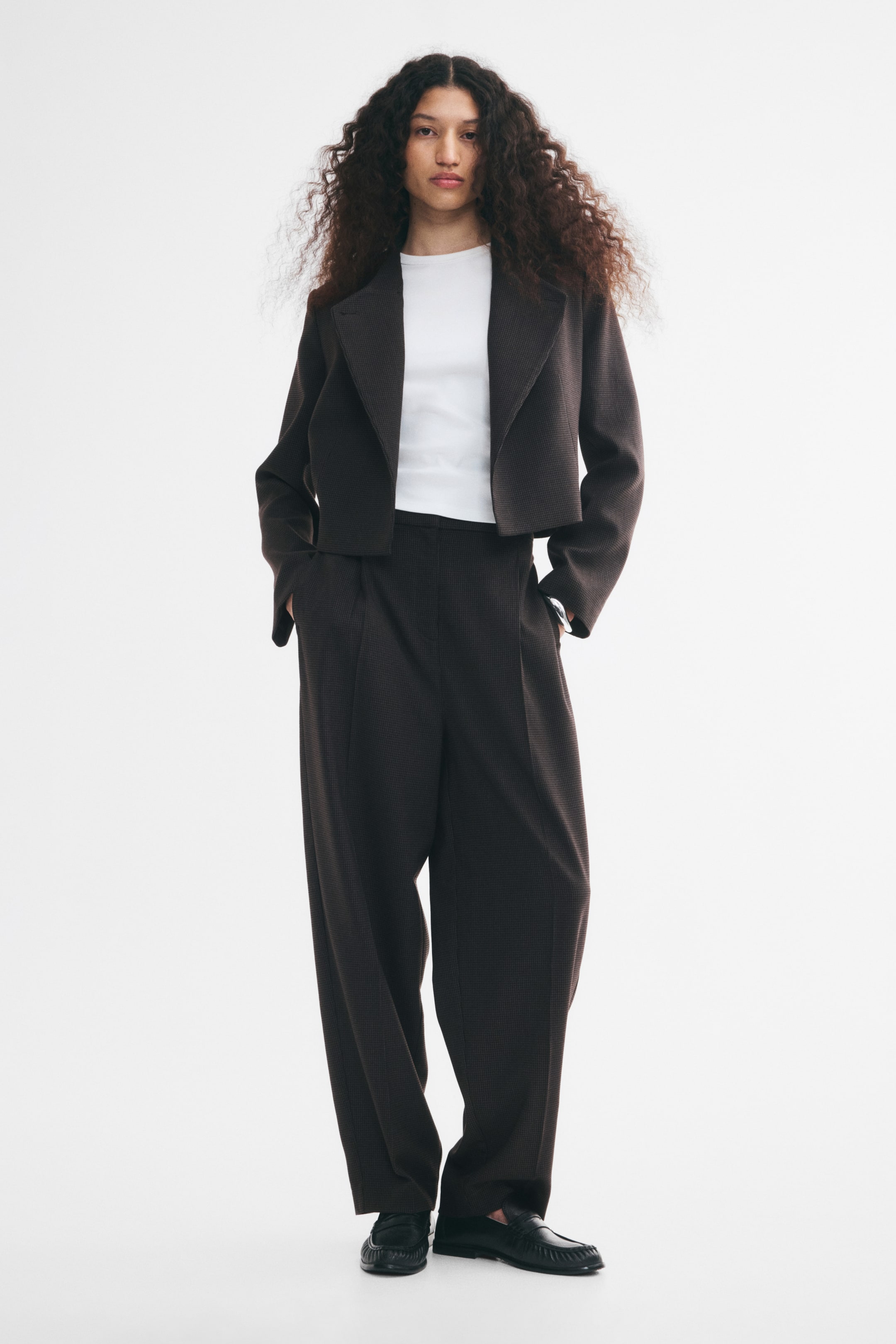 View larger image: Tailored twill trousers - Dark brown/Dogtooth pattern - Ladies | H&M 1