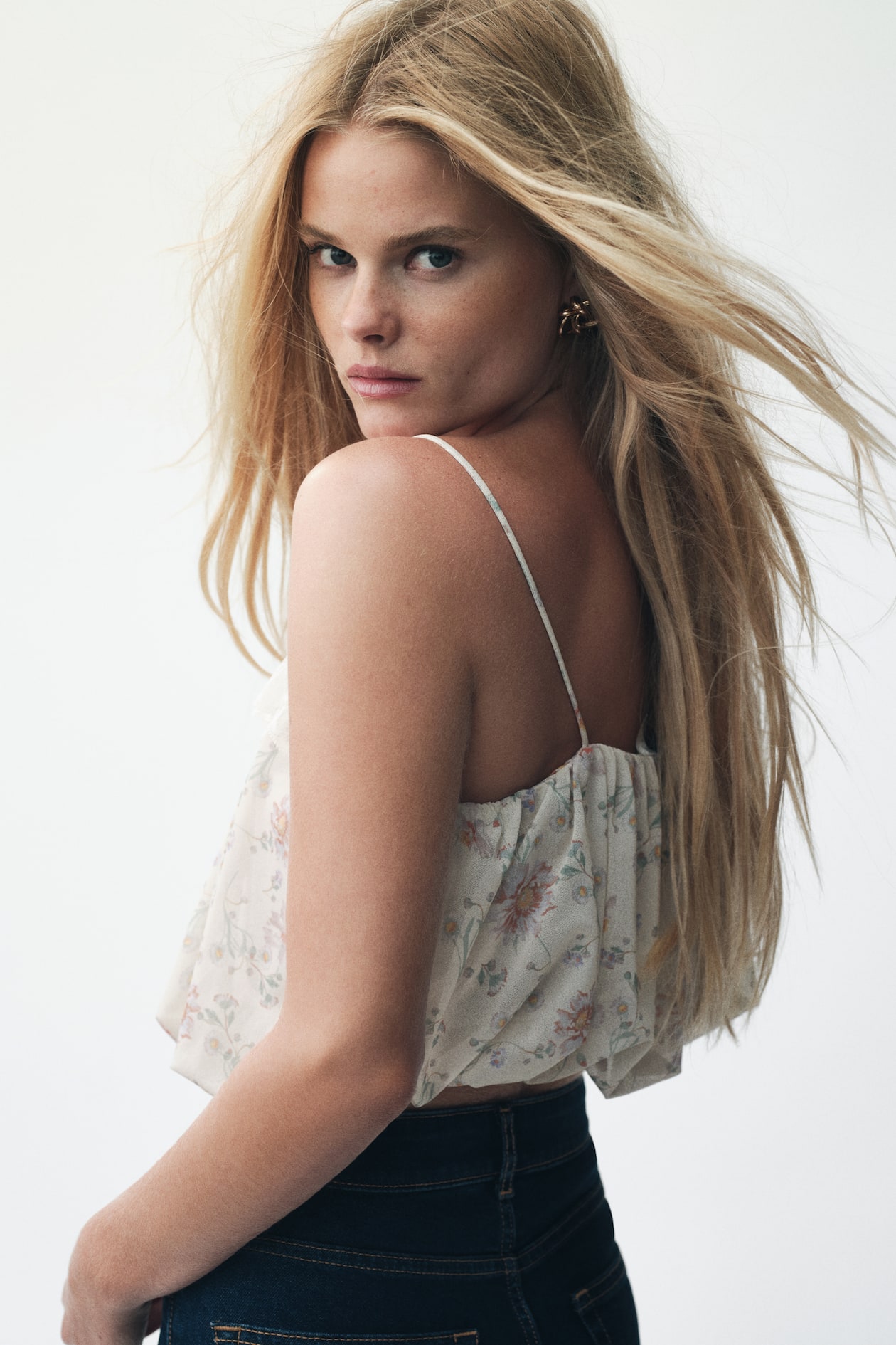 Bubble-Hem Strappy Top - image 5