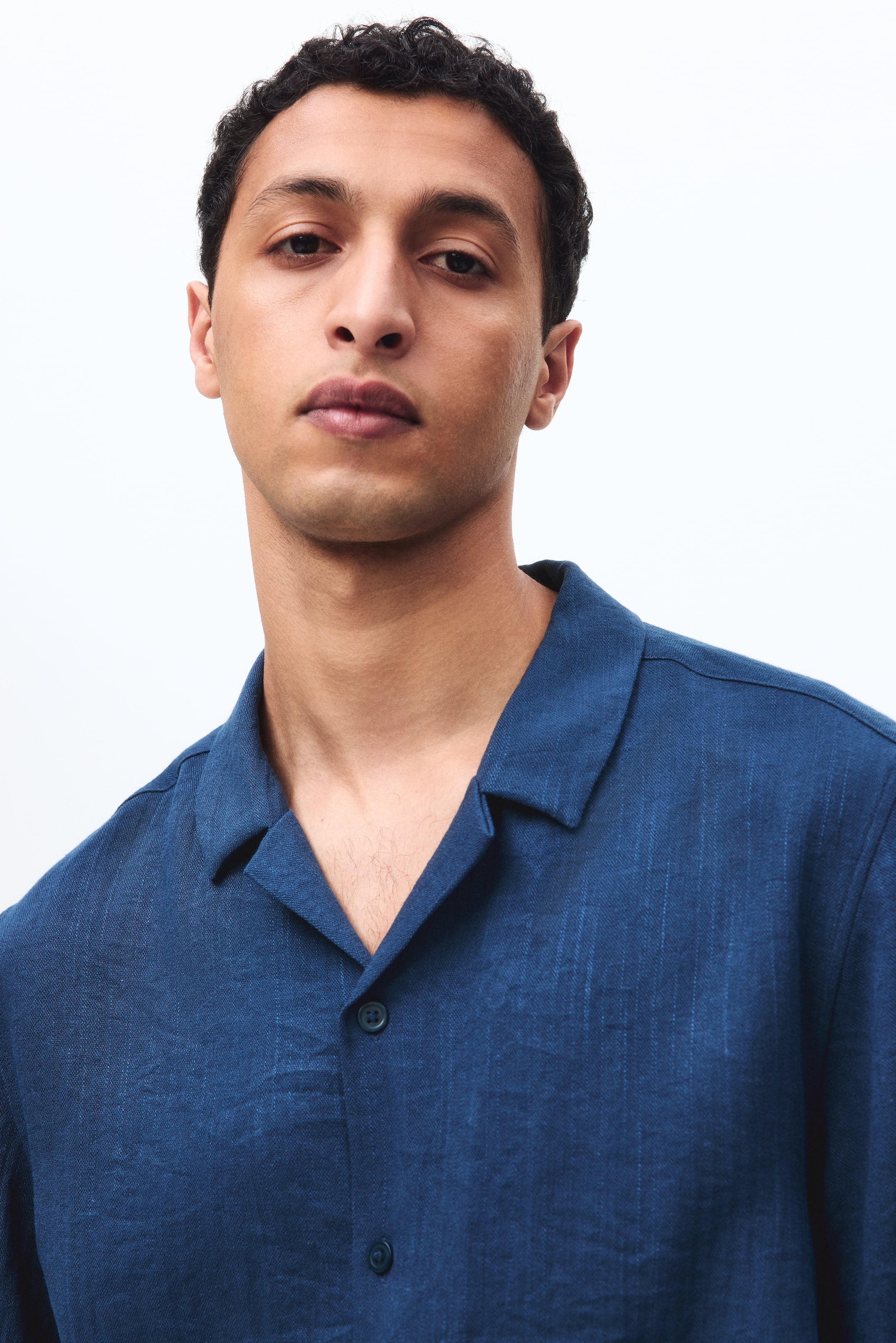 Chemise décontractée avec col cubain