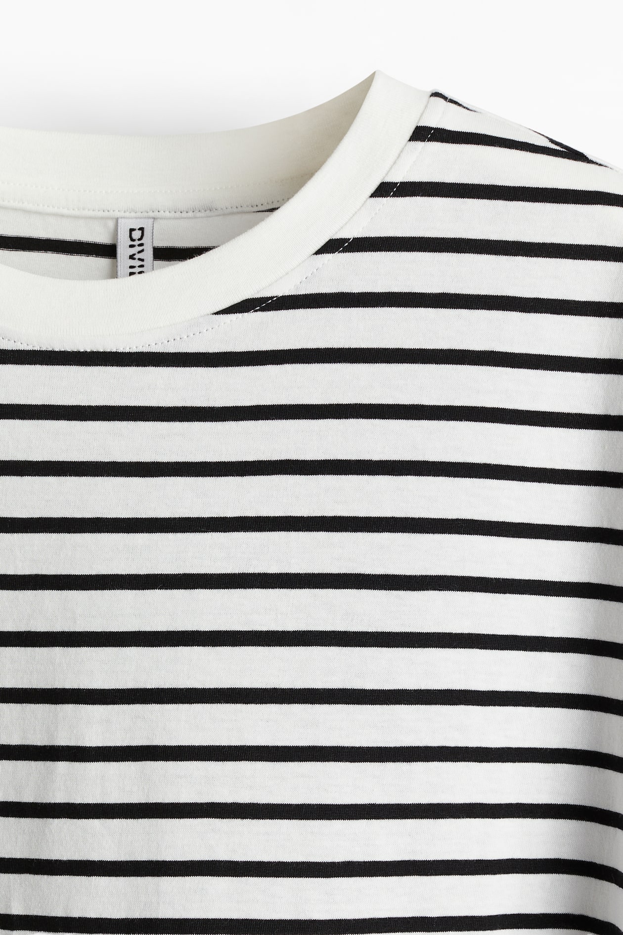 Oversized T-shirt - image 2