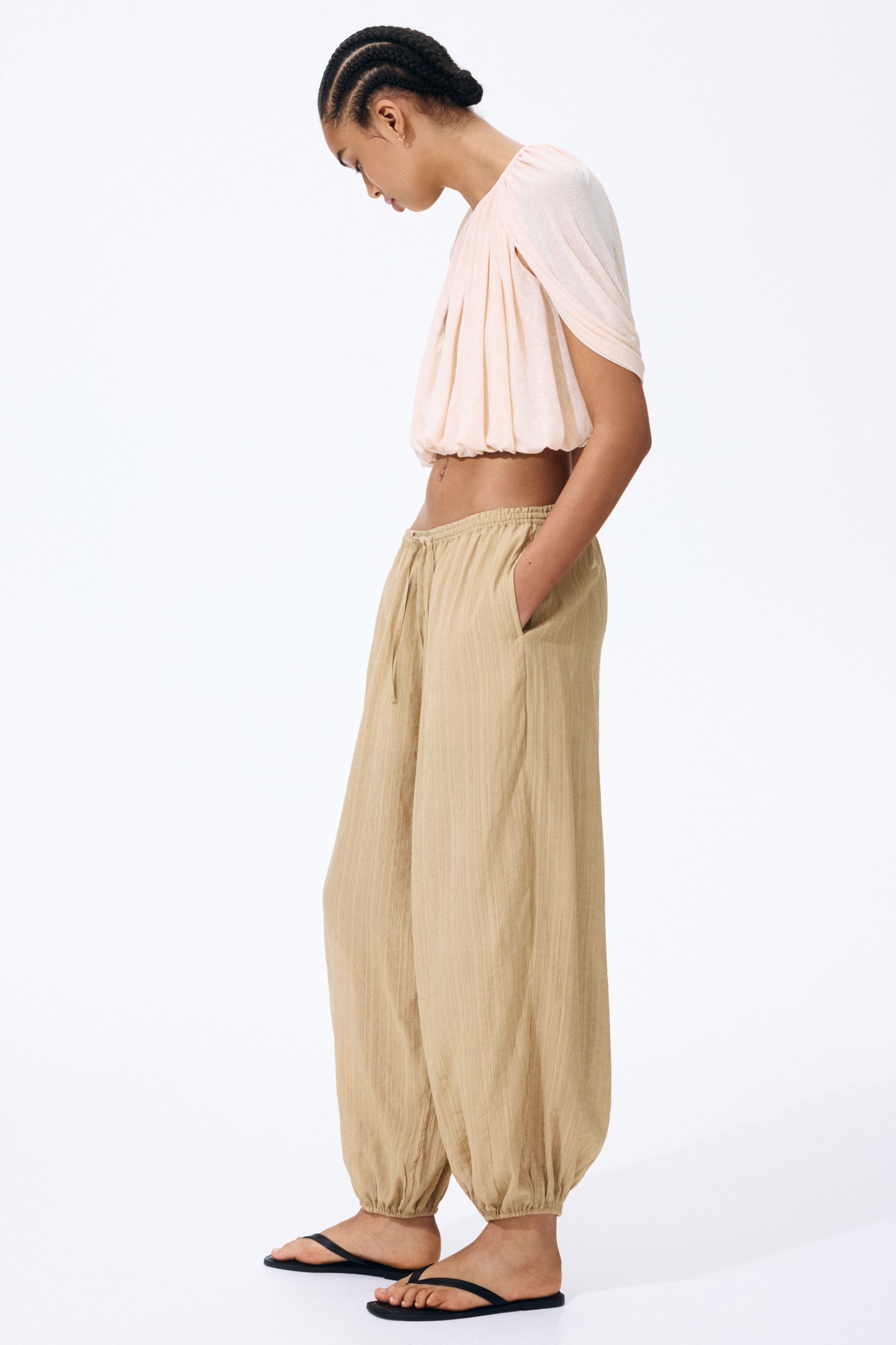 Crinkled Balloon-Leg Pants