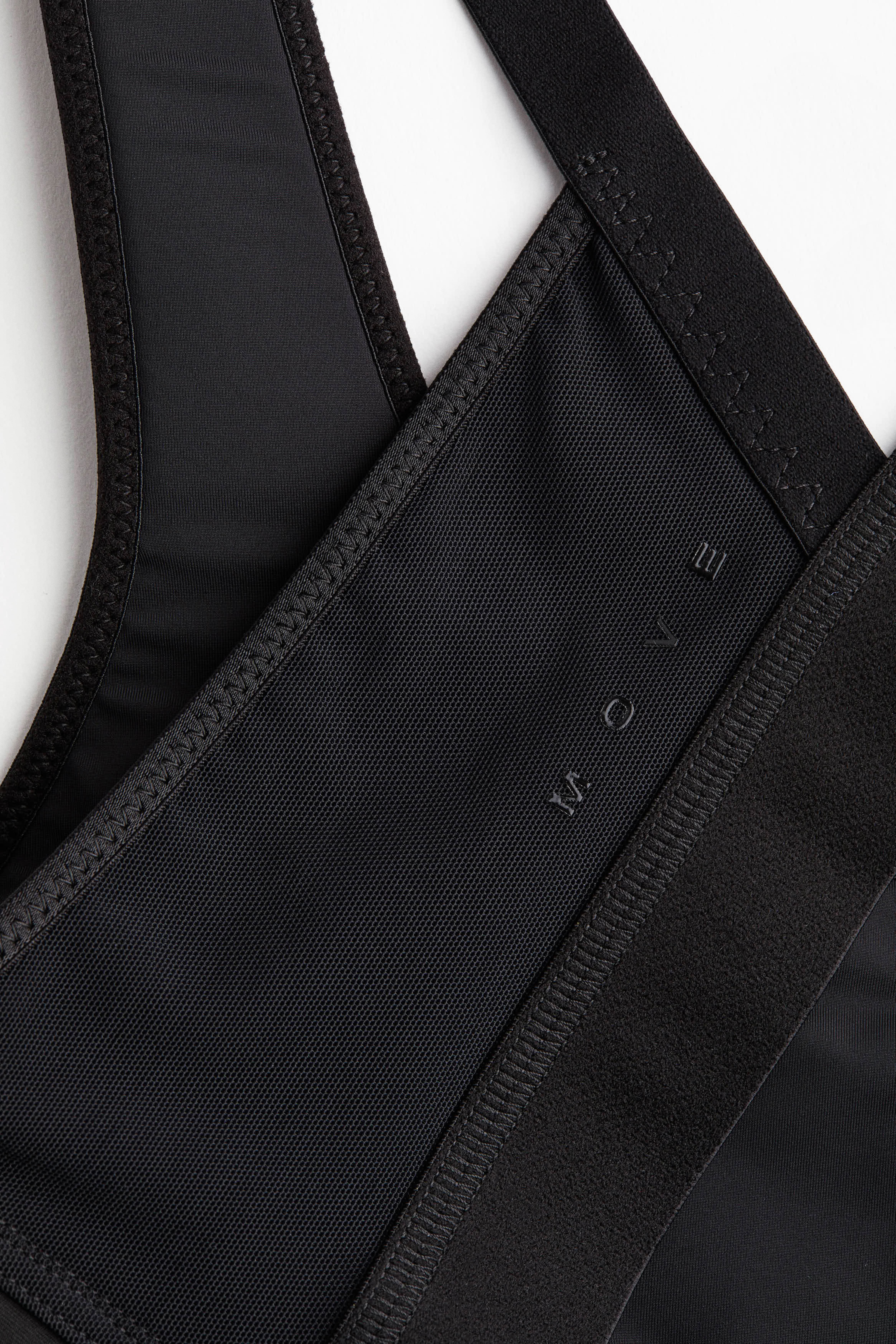 High Support Sports Bra with DryMove™