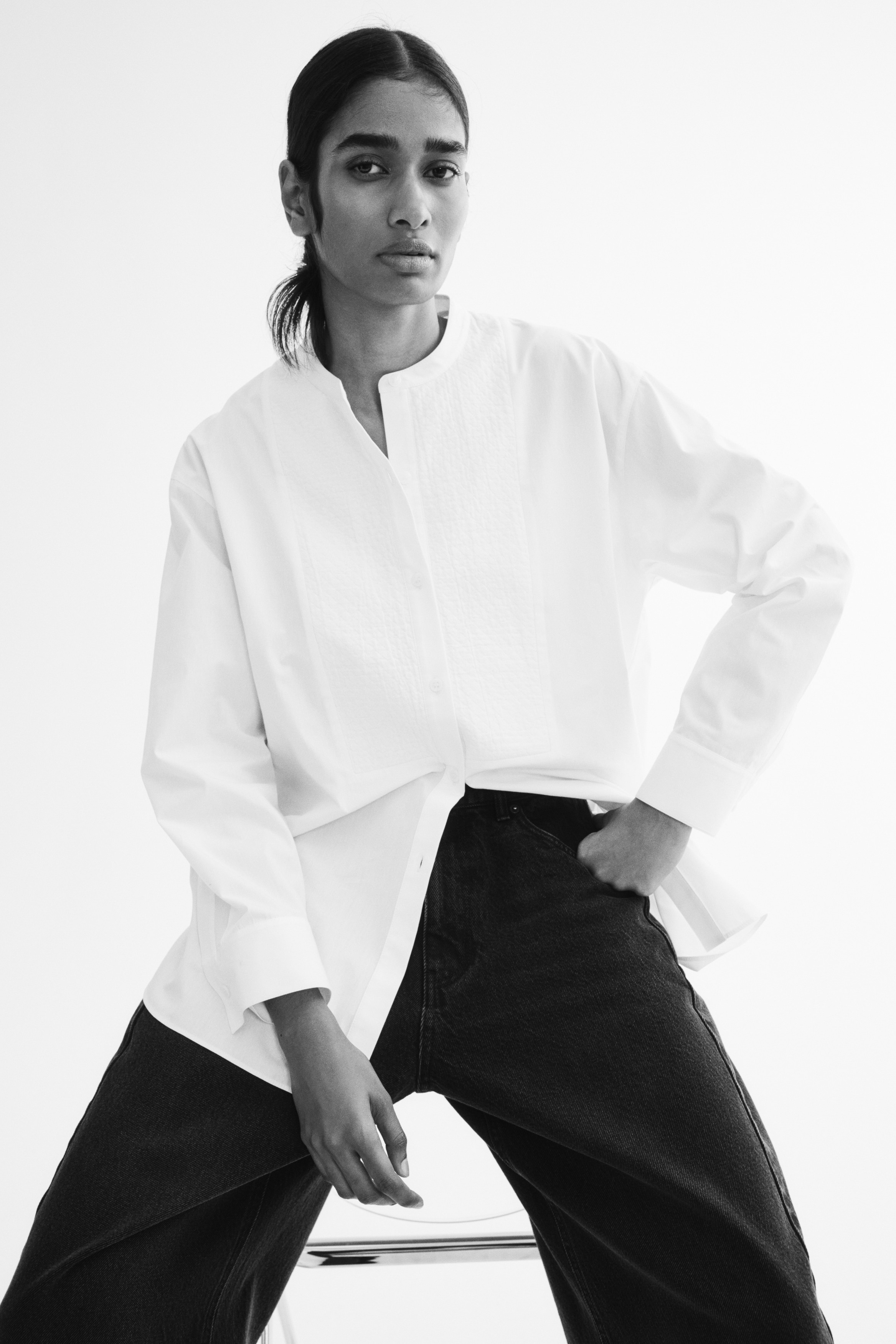 Bib-front cotton shirt - White