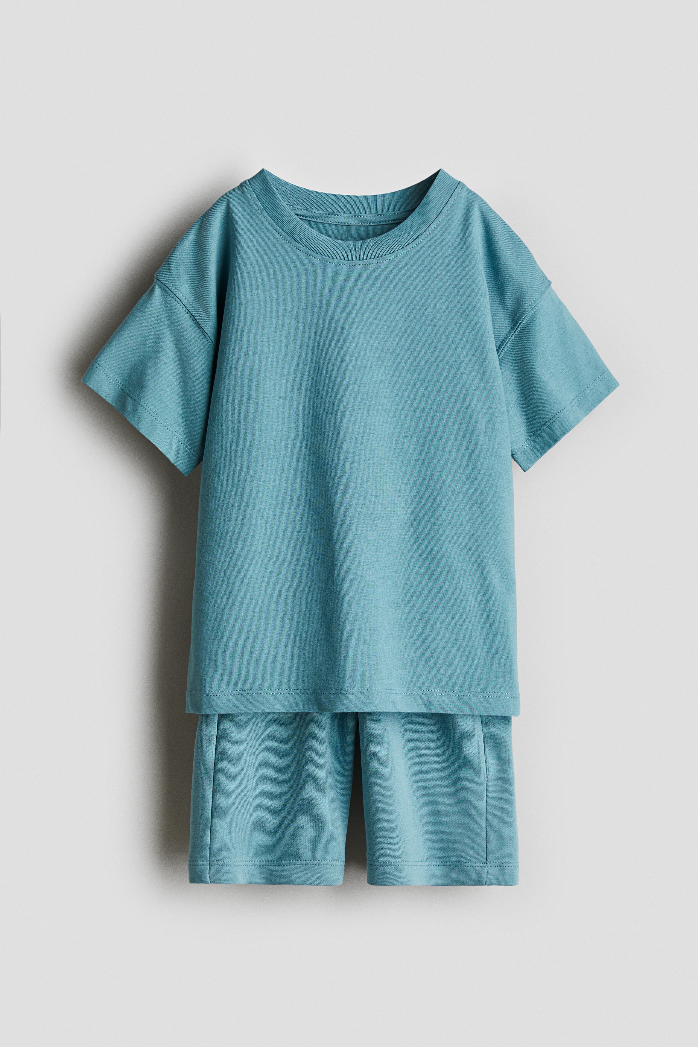 2 Parçalı Tişört ve Şort Set - Turkuaz/Bej/Çizgili/Koyu gri/Çizgili