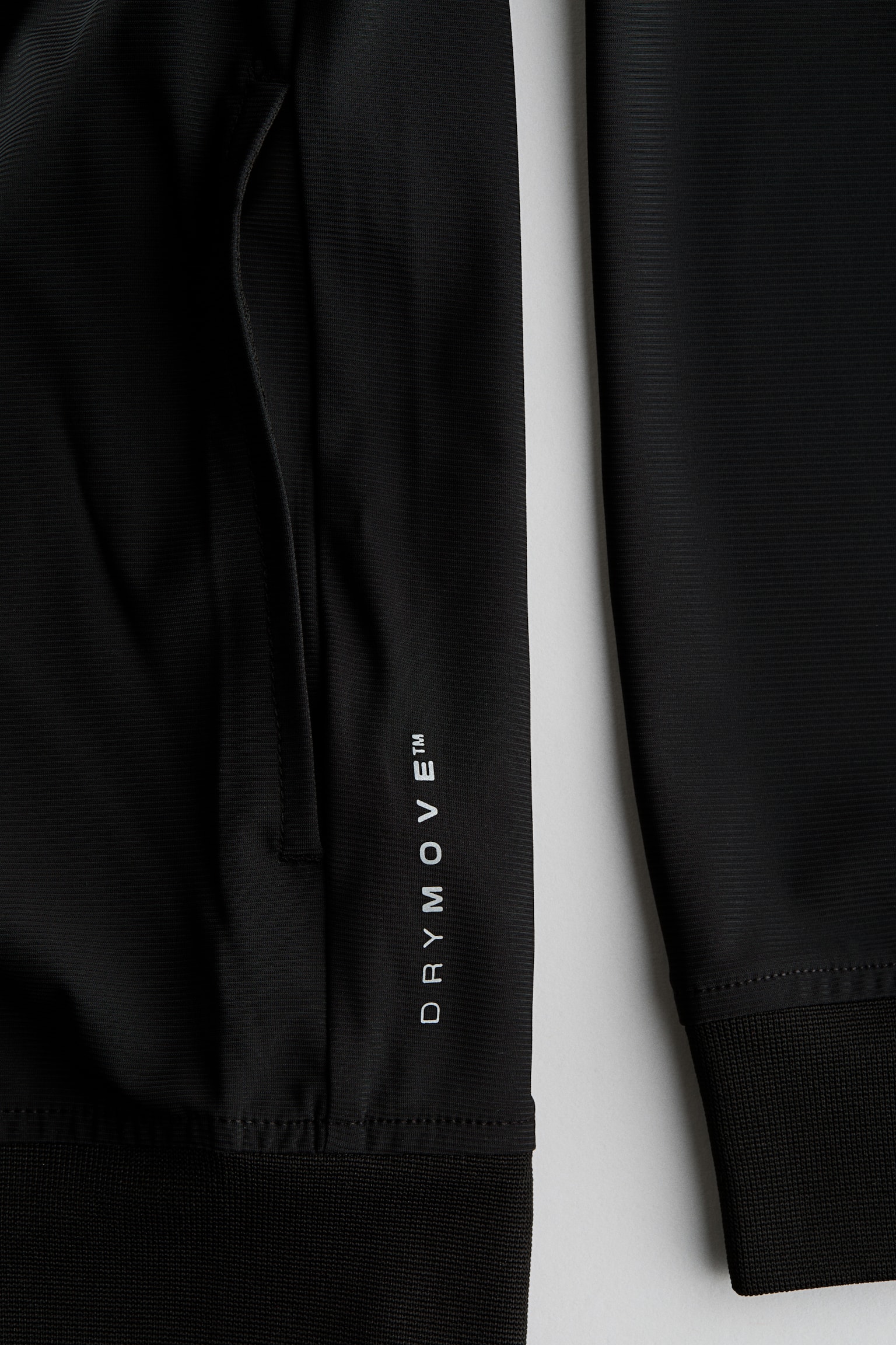 Детская куртка H&M Soccer Track Jacket with DryMove™, цвет: Чёрный — фото 5