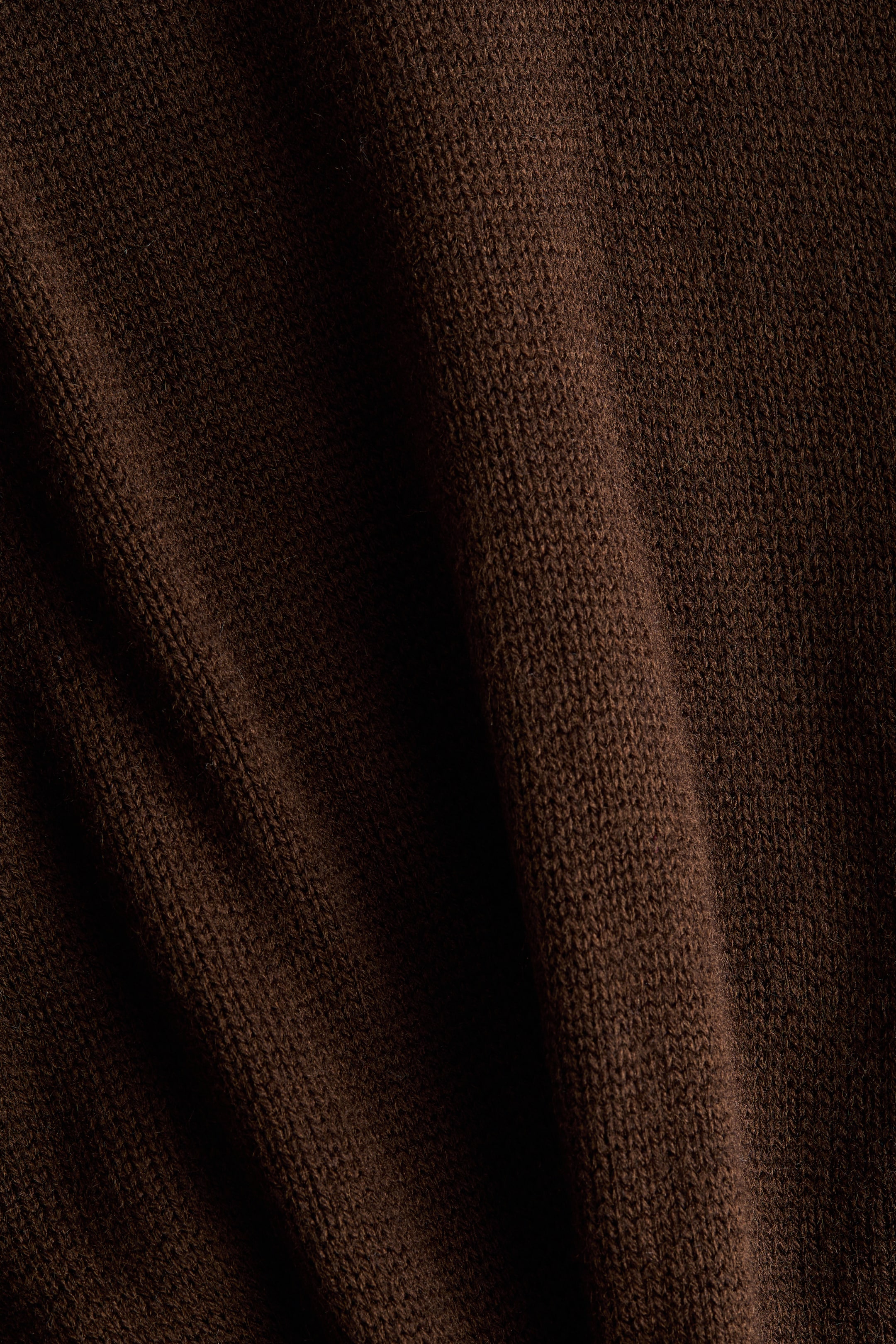 Chandail à col roulé en fin tricot doux