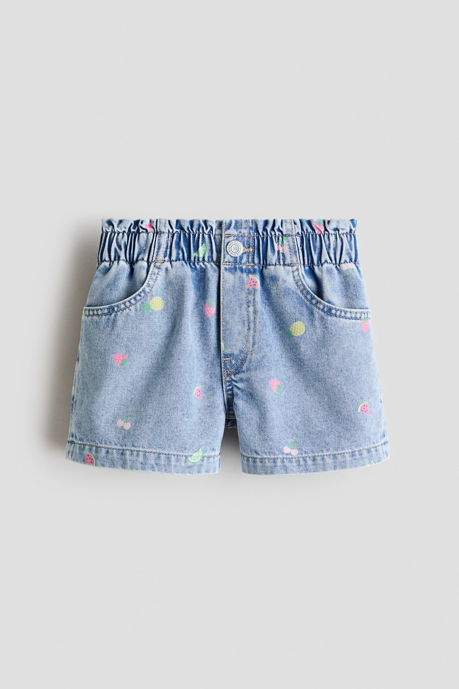 Jeansshorts mit Stickerei - Helles Denimblau/Wassermelonen/Helles Denimblau/Herzen/Denimblau