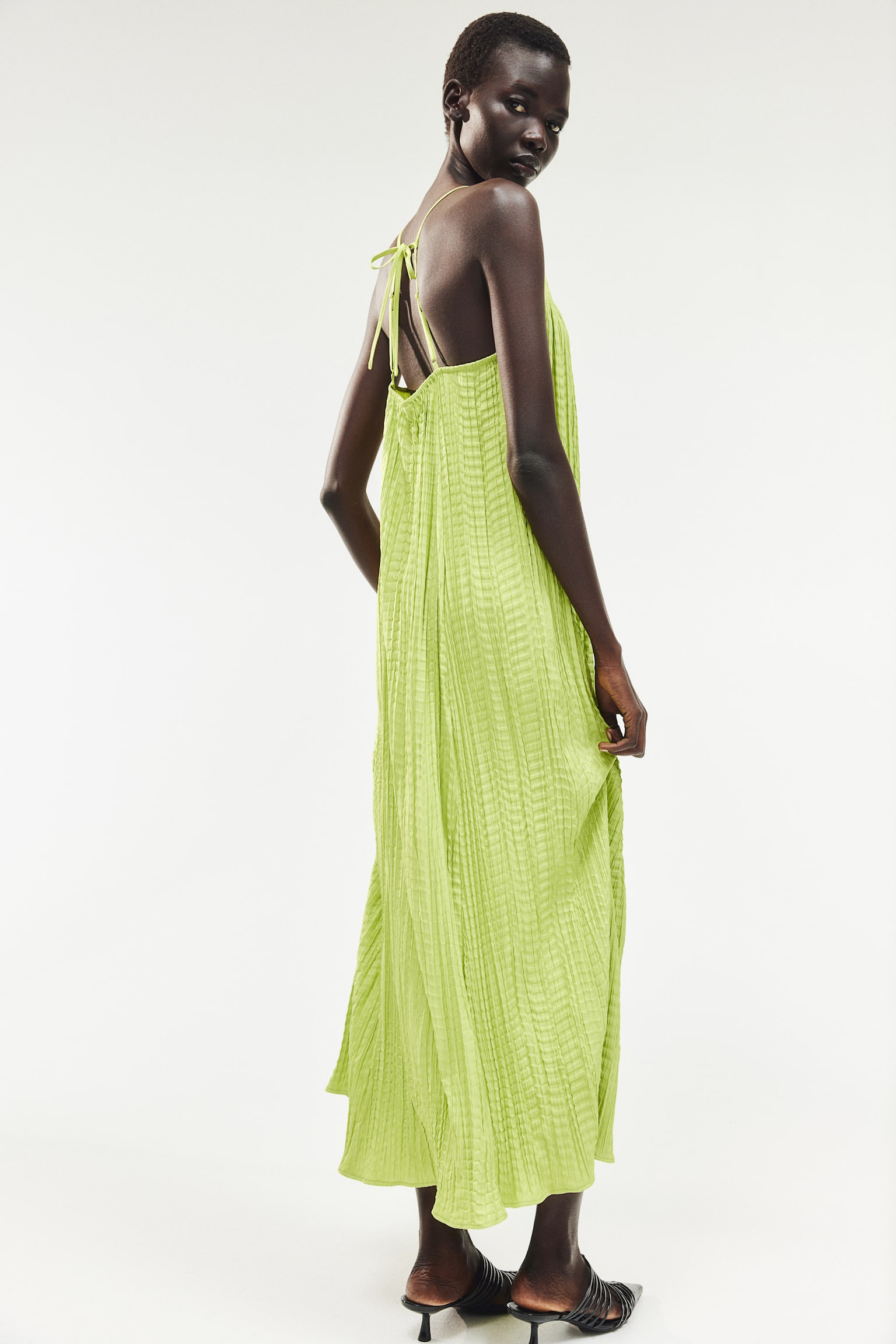 Pleated strappy dress - Lime green - 1