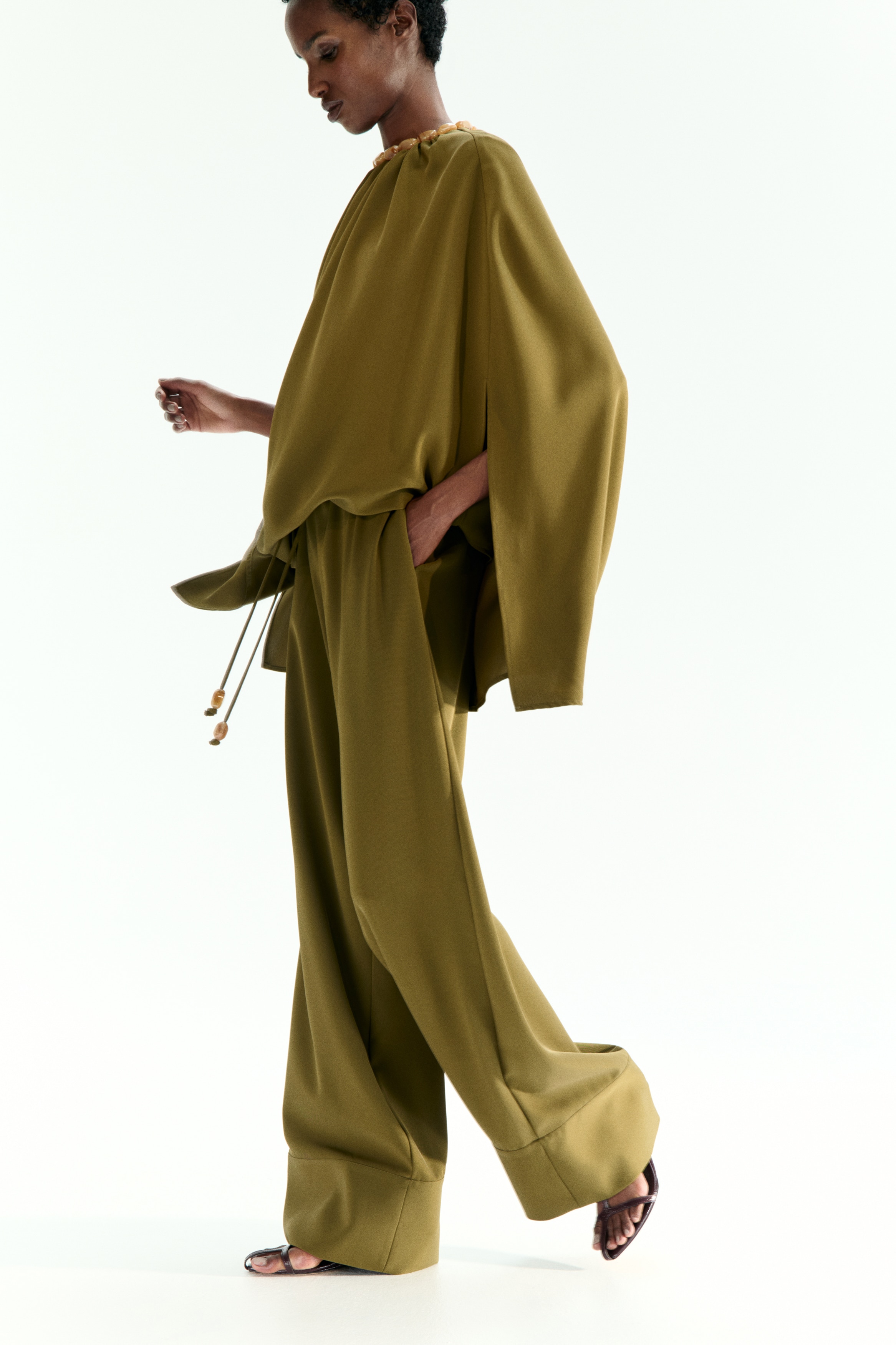 Wijde broek met drawstring - Donker kakigroen/Roomwit/zwart/Roomwit/zwart dessin