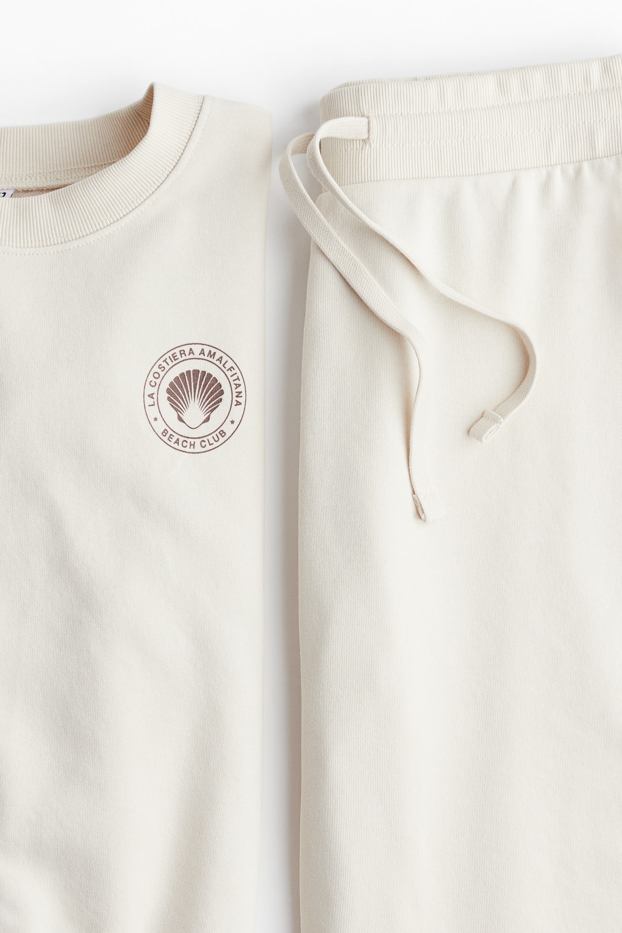 2-piece Sweatsuit - image 2