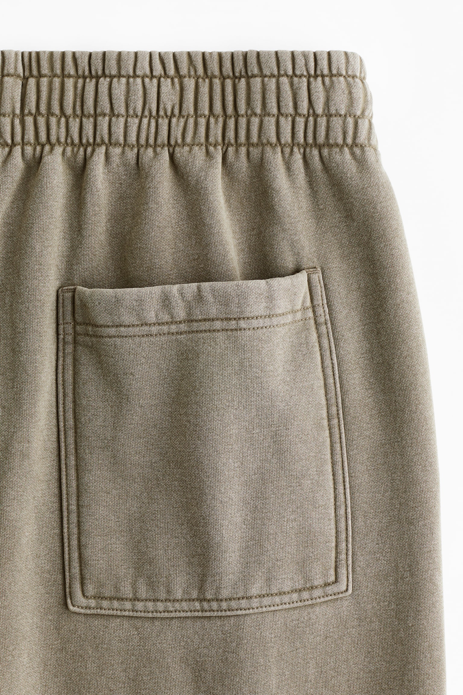Мужские брюки H&M Relaxed-Fit Printed Sweatpants, цвет: Светлый хаки зелёный — фото 4