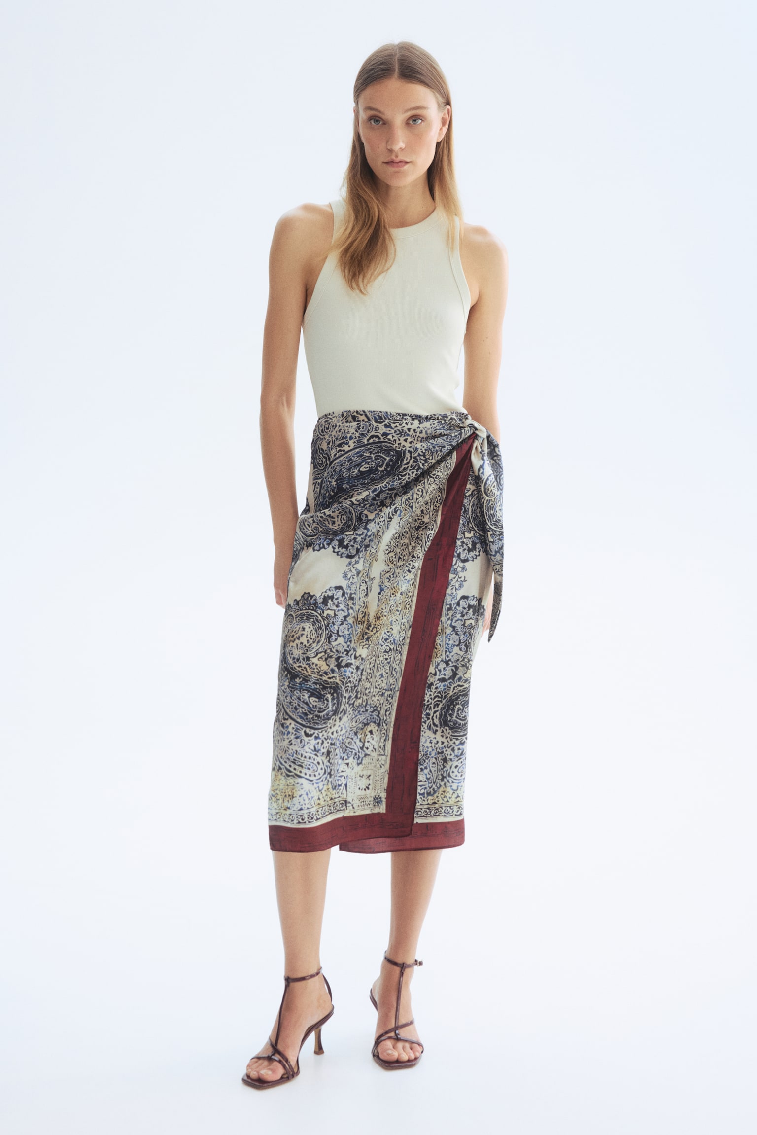 Satin wrap skirt - Cream/Paisley pattern - 4