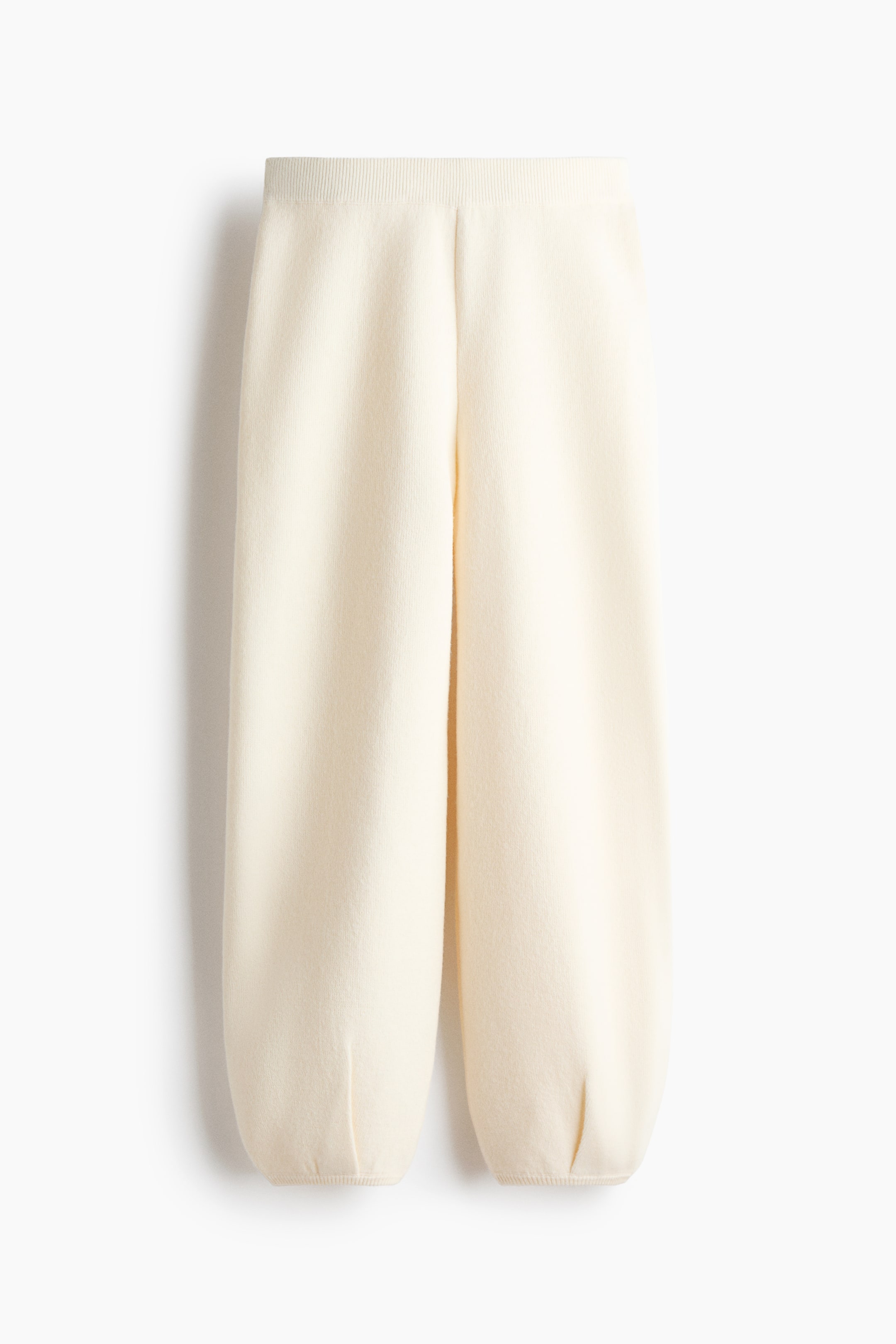 View larger image: Knitted balloon trousers - Cream - Ladies | H&M 1