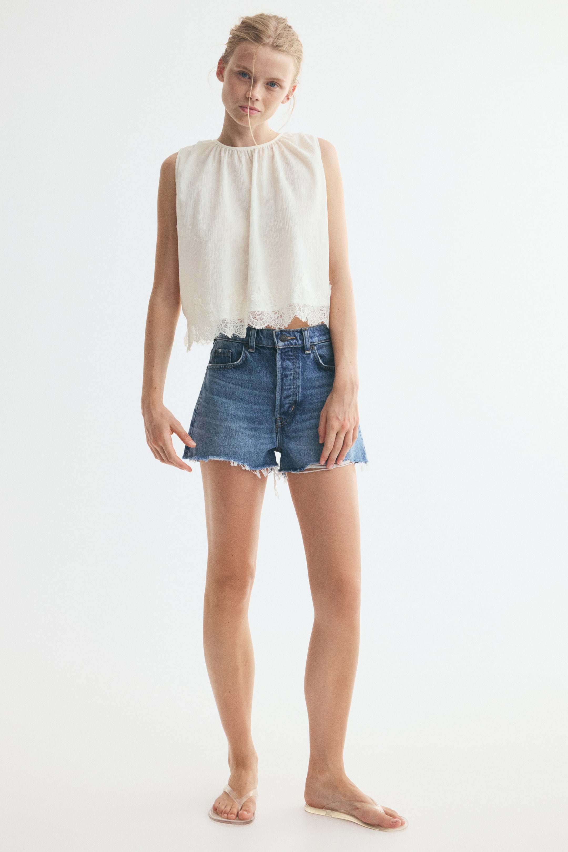 Crinkled Lace-trimmed Top
