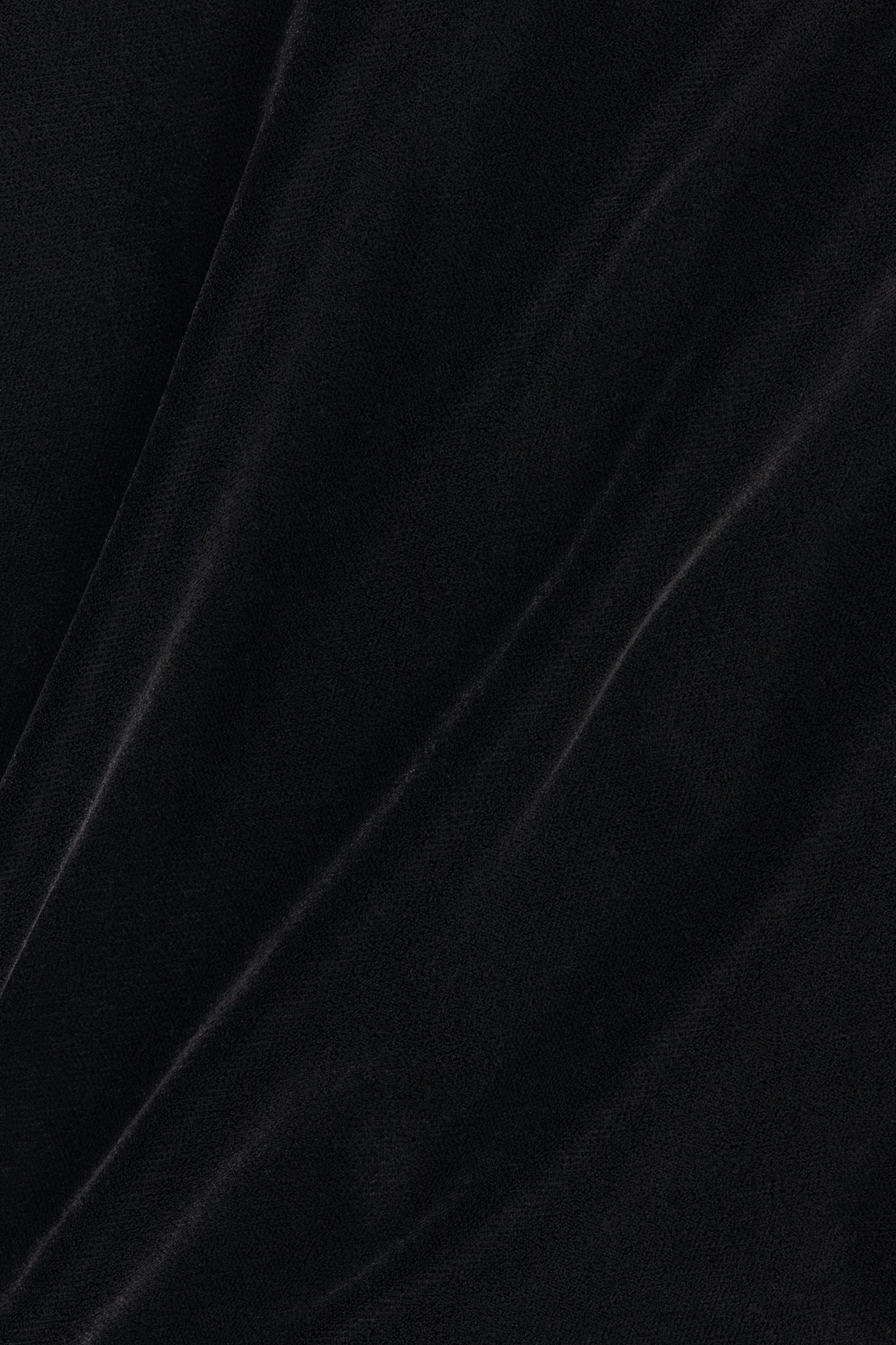 Puff-sleeved top