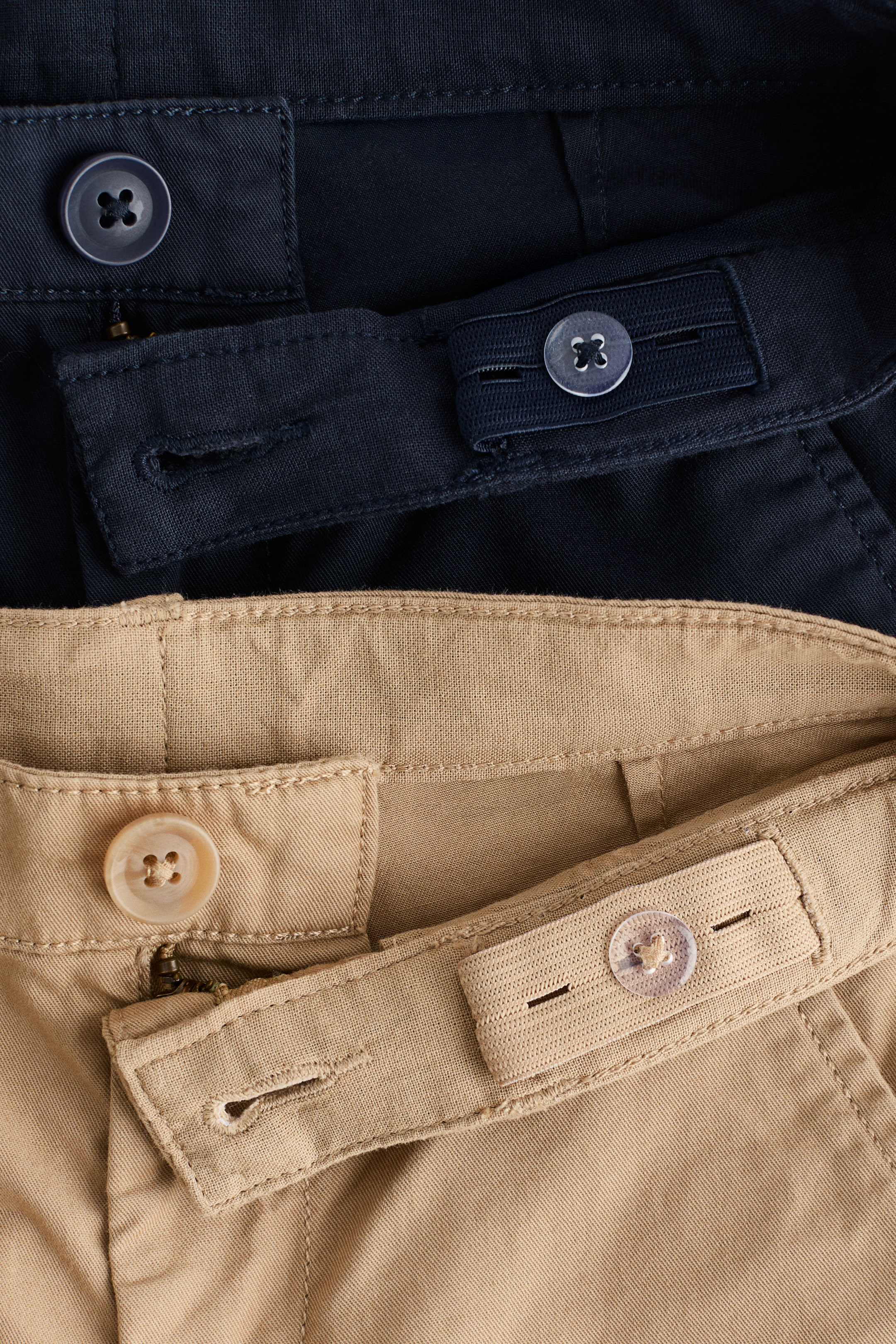 Lot de 2 pantalons en coutil sergé coton