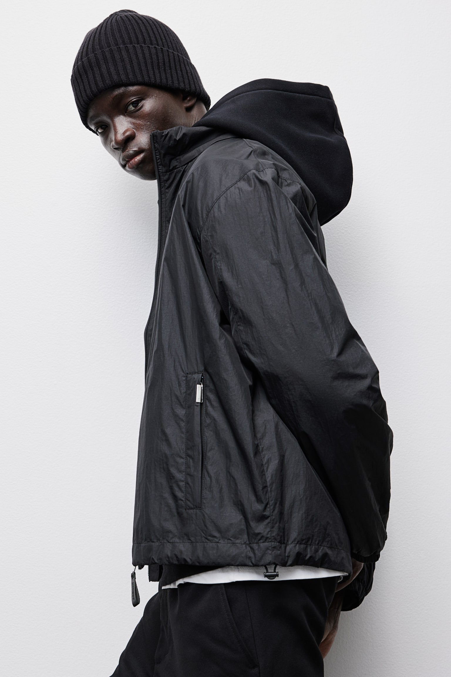 Regular Fit Water-repellent windbreaker - Black - 4