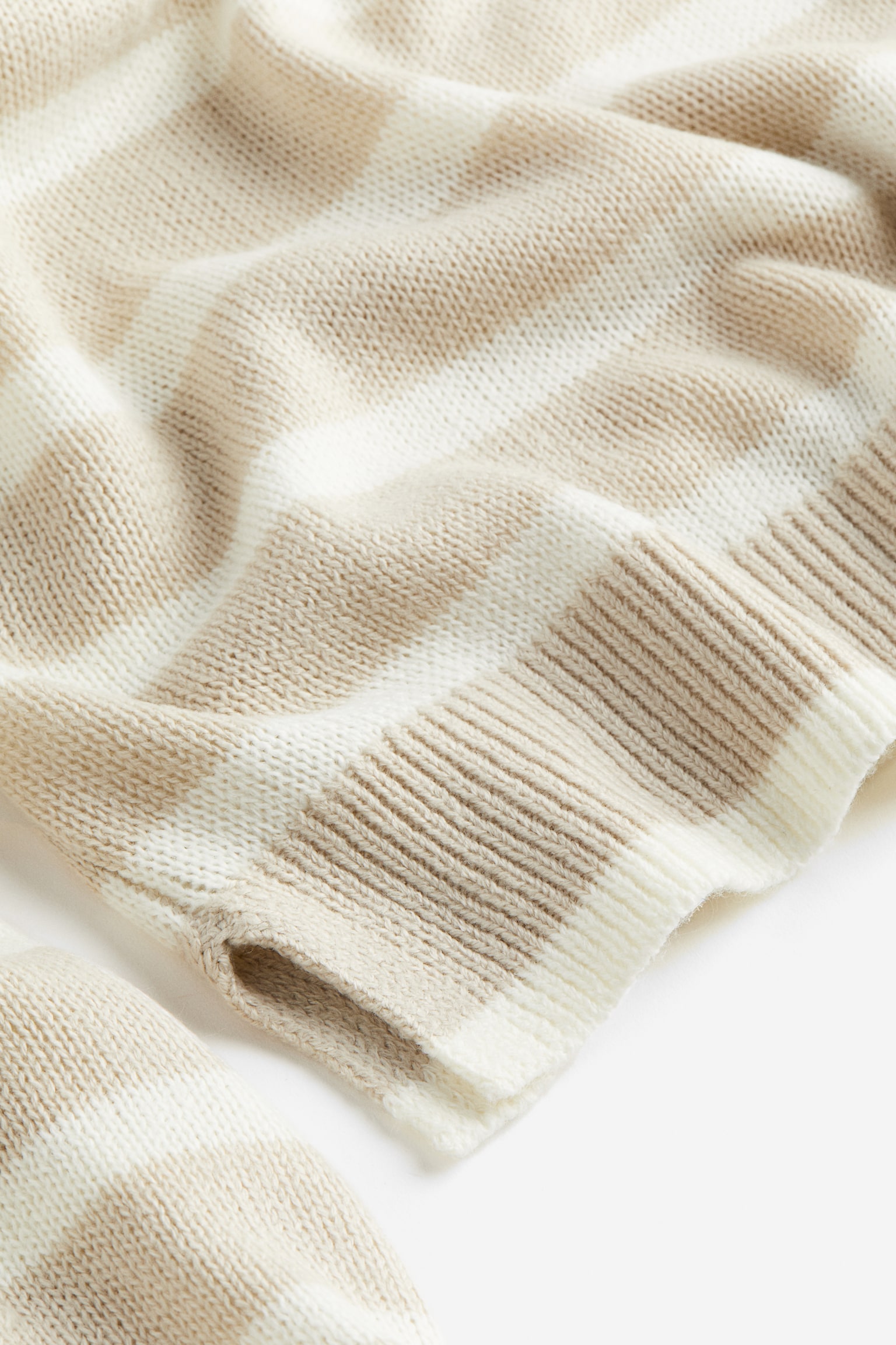 Linked Seam Detail Sweater - Light beige/Stripe - 3