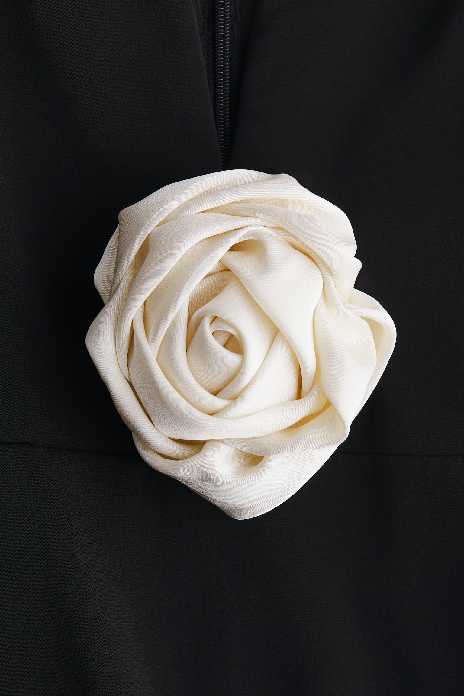 Rose-appliqué dress - Black - 2