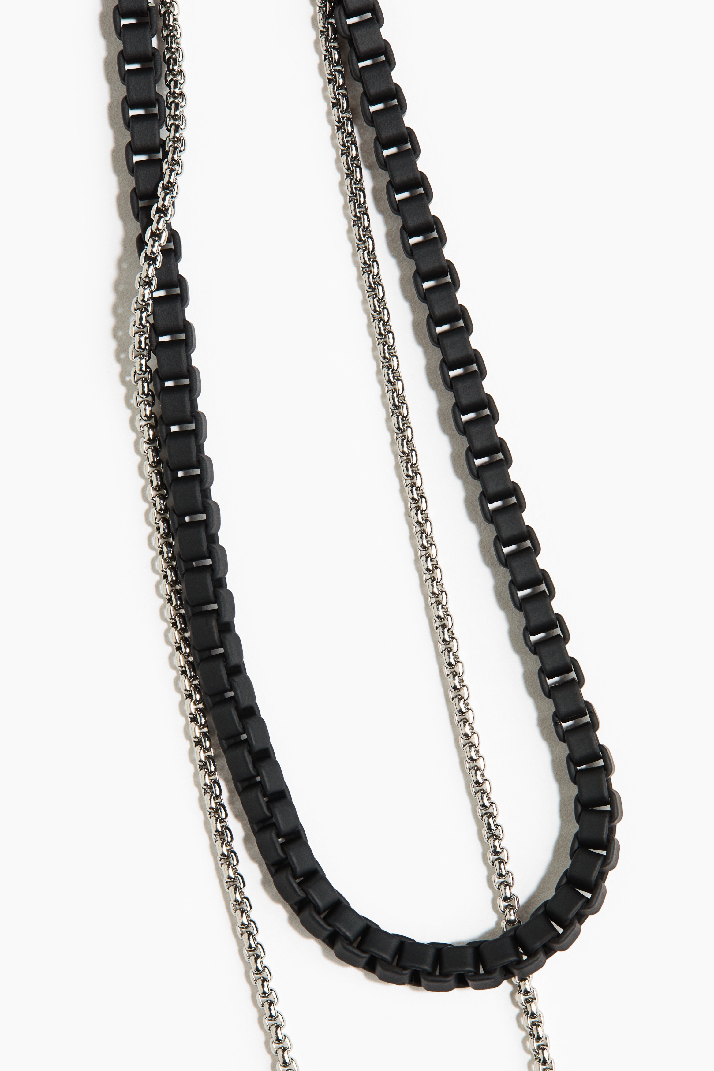 2-pack necklaces