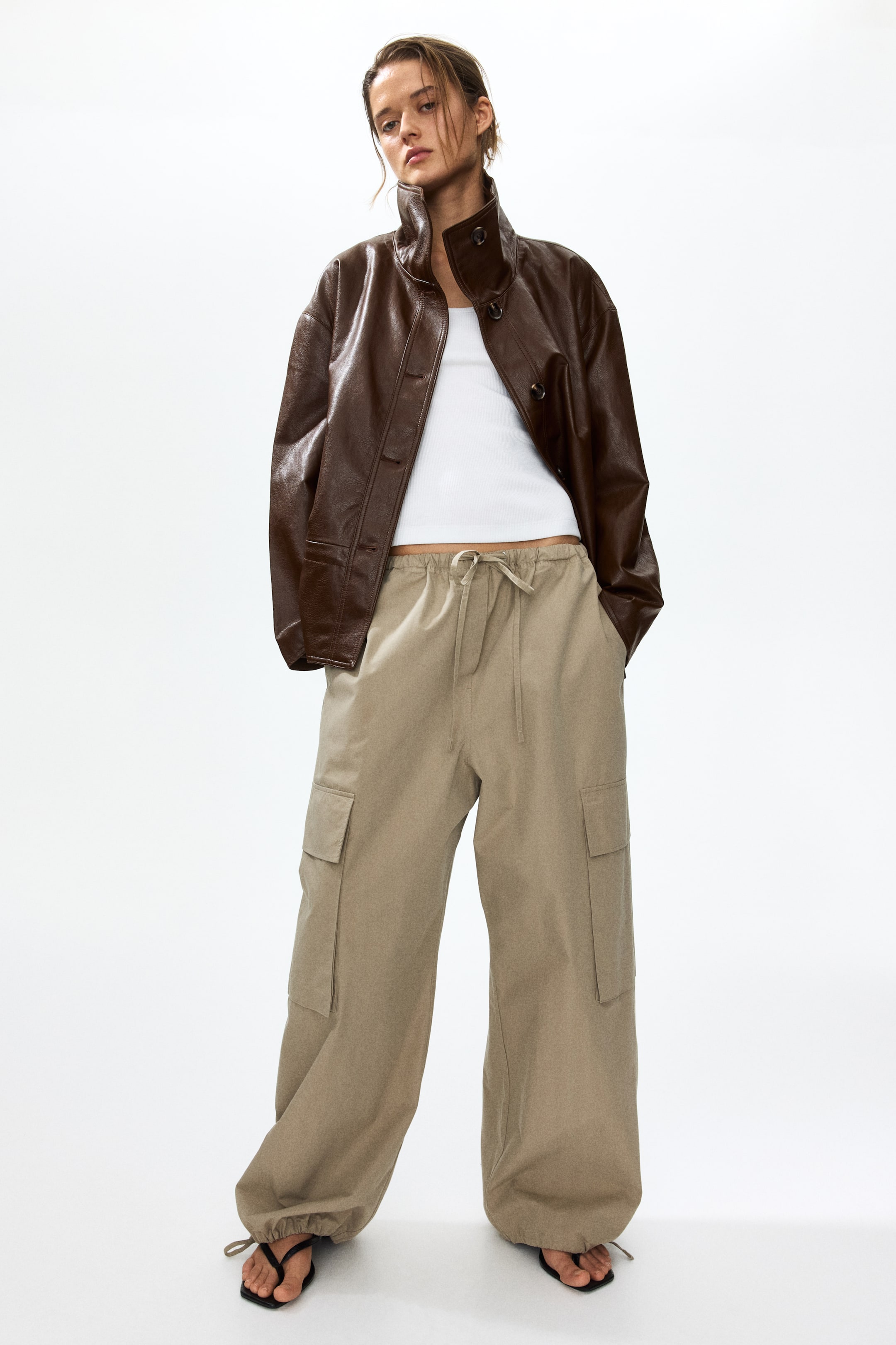 Женские куртки H&M Oversized Peplum Jacket — фото 3