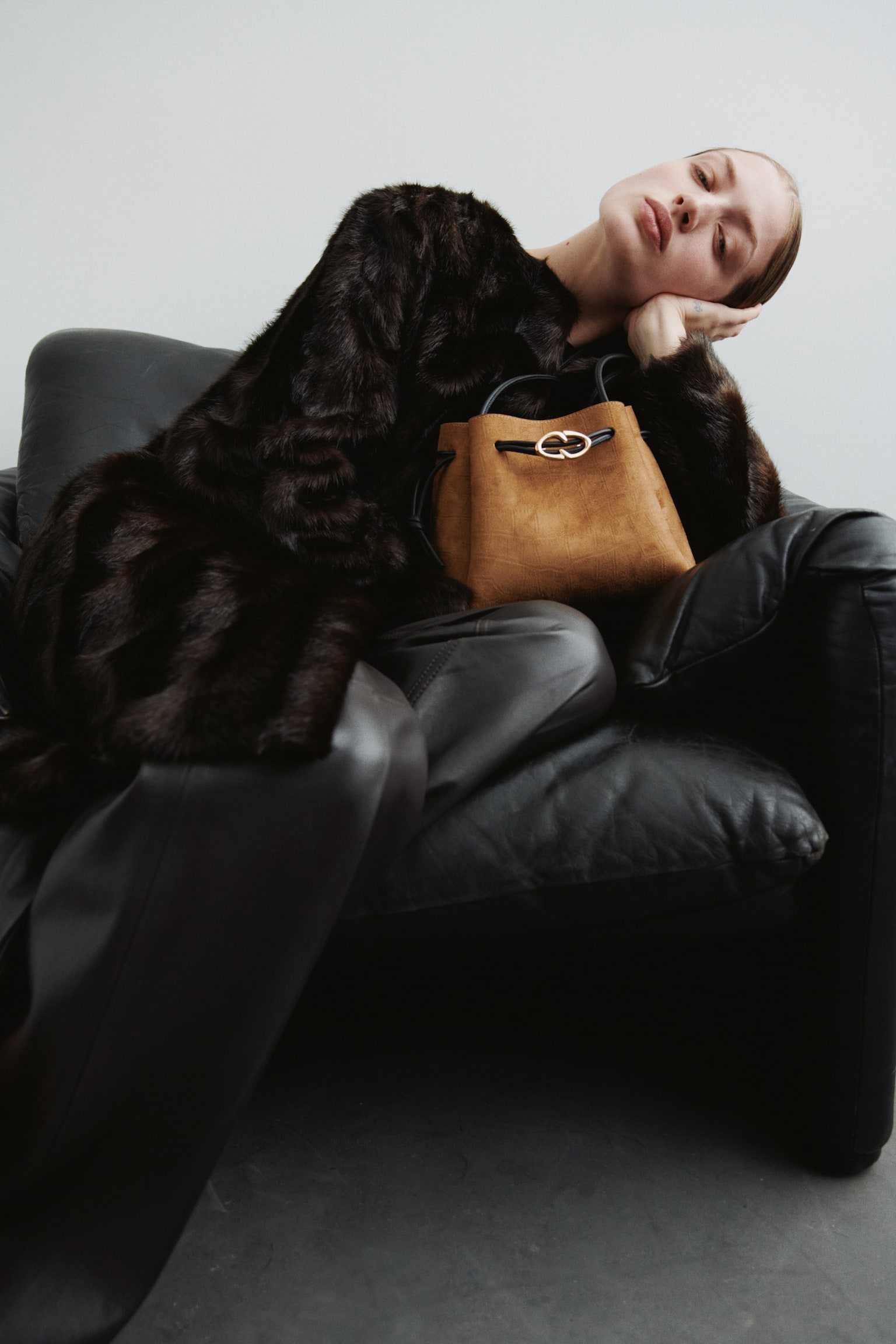 Drawstring-detail shoulder bag - Brown/Dark brown/Beige - 5