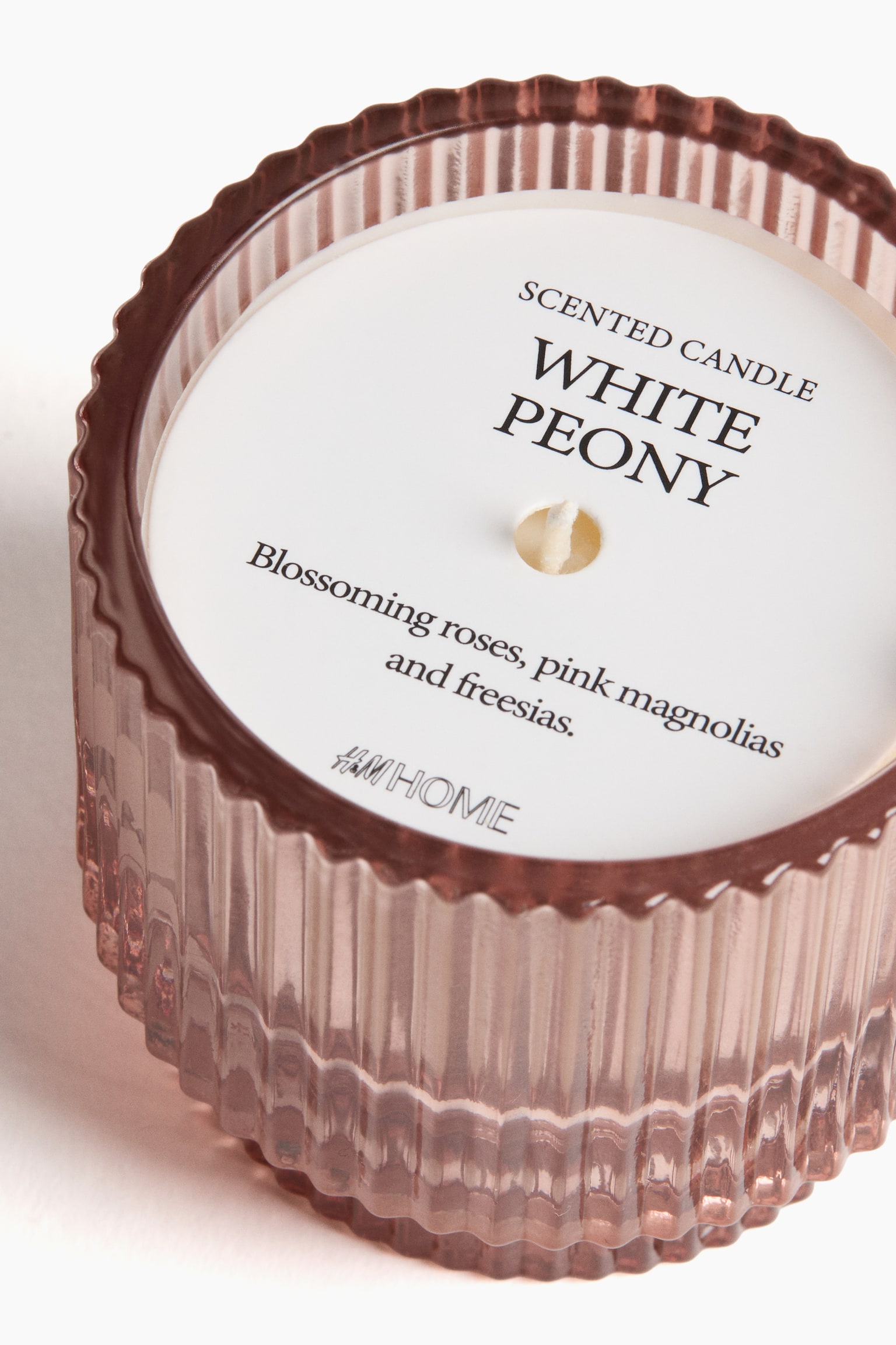 Scented candle - White Peony/Christmas Tree/Botanical Garden/Hazy Oud/Rich Mahogany/Grapefruit Nectar/Salted Sea - 2