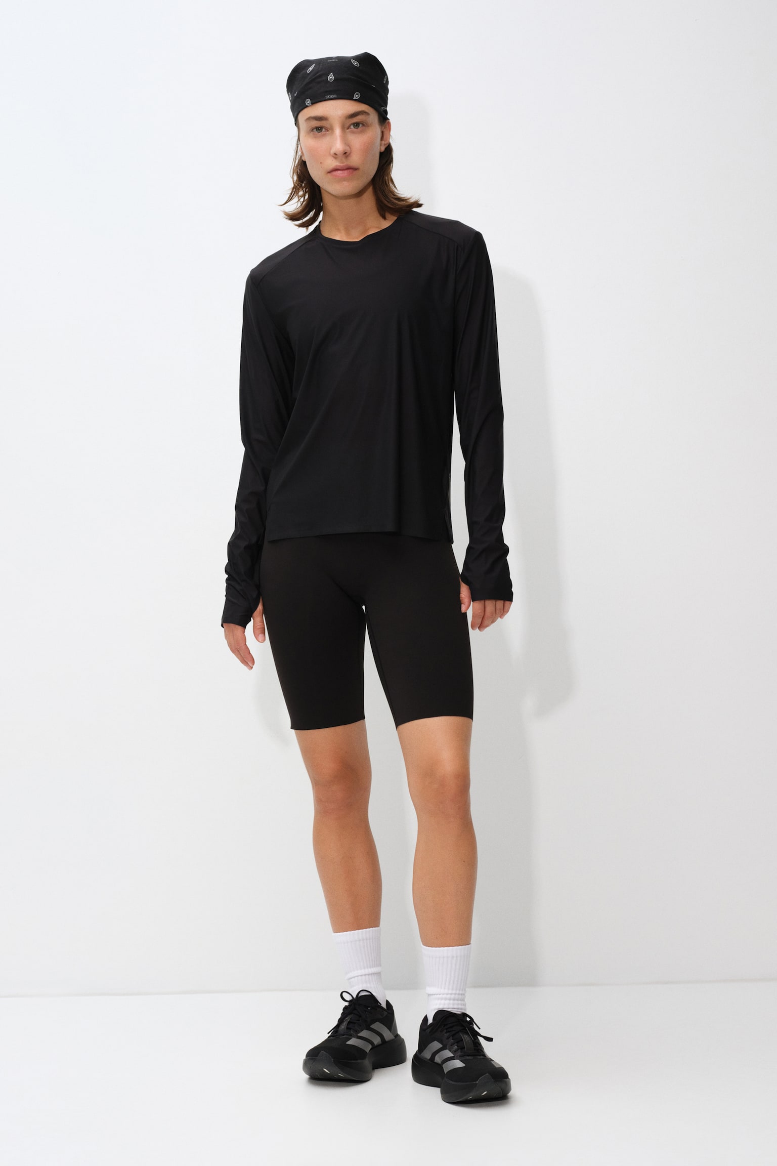 Женские шорты H&M Running Bike Shorts with ShapeMove™, цвет: Чёрный — фото 3