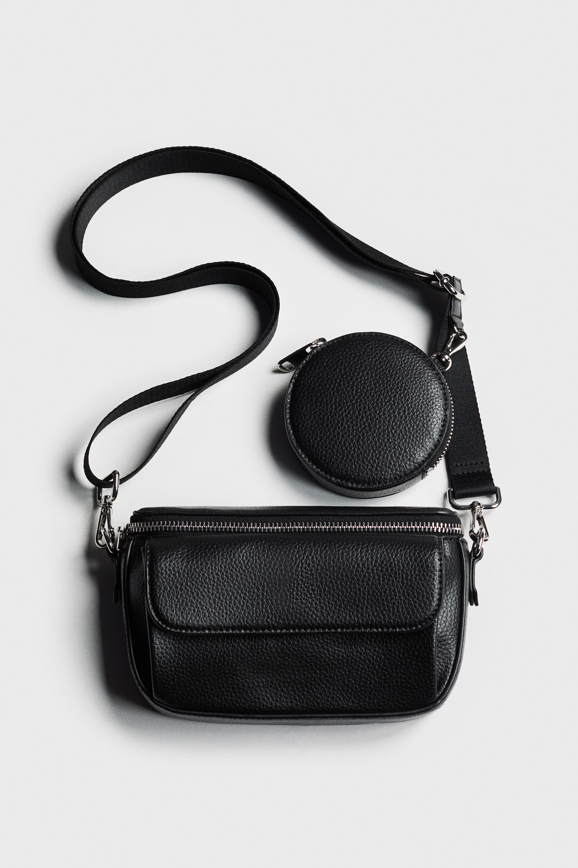 H & M - クロスボディバッグ - ブラック