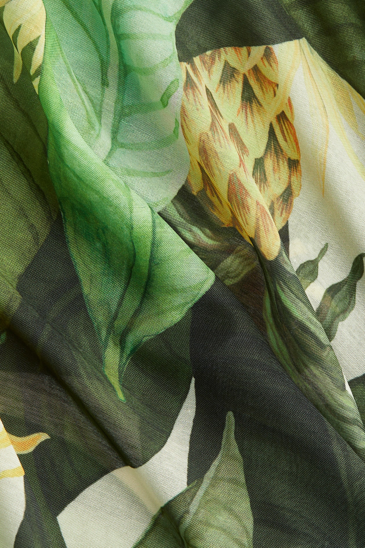 Sarong - image 3