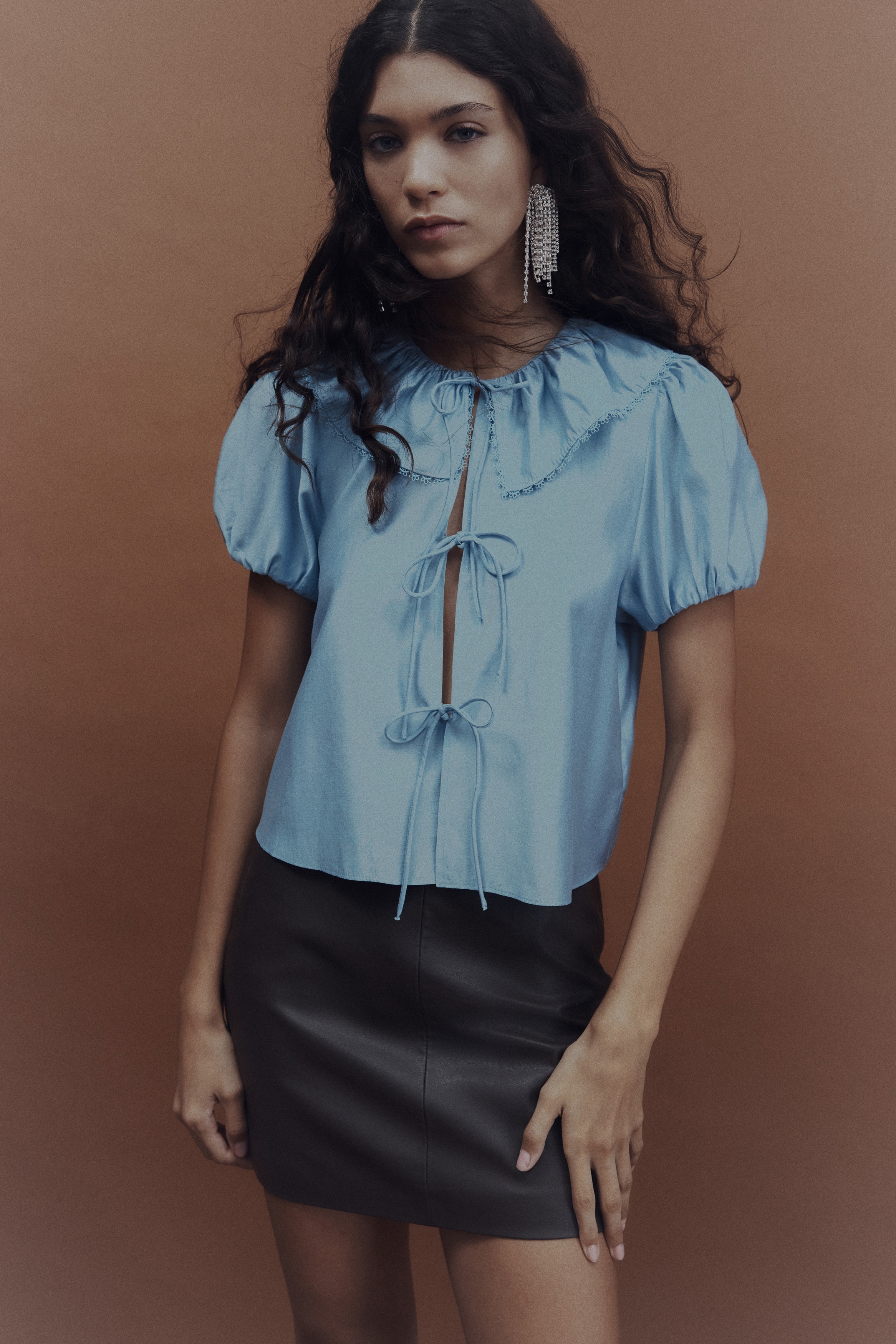 Blouse à nouer - Bleu clair/Noir/Crème
