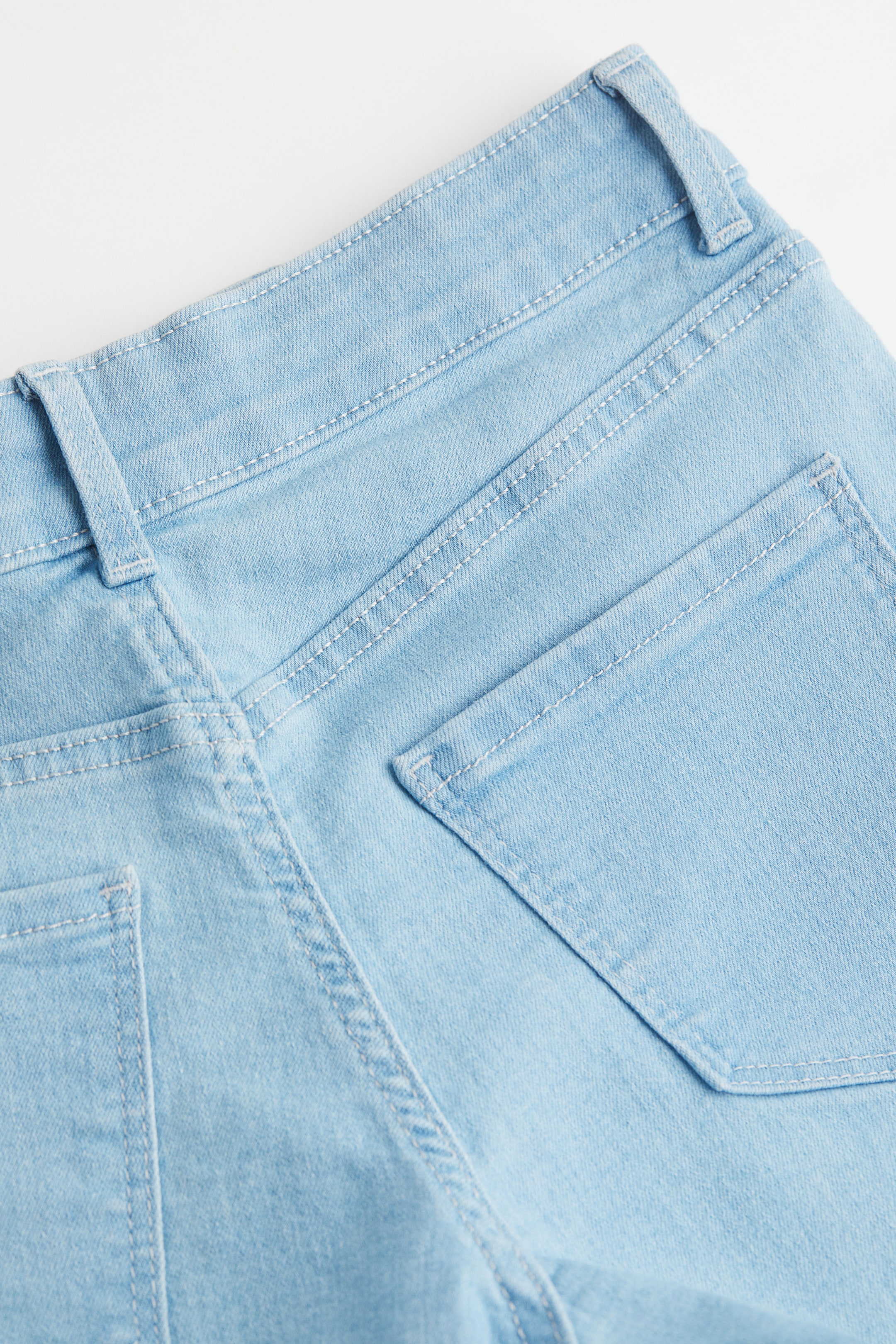 Größeres Bild ansehen: Slim Fit High Jeansshorts - Hellblau - Kids | H&M DE 2