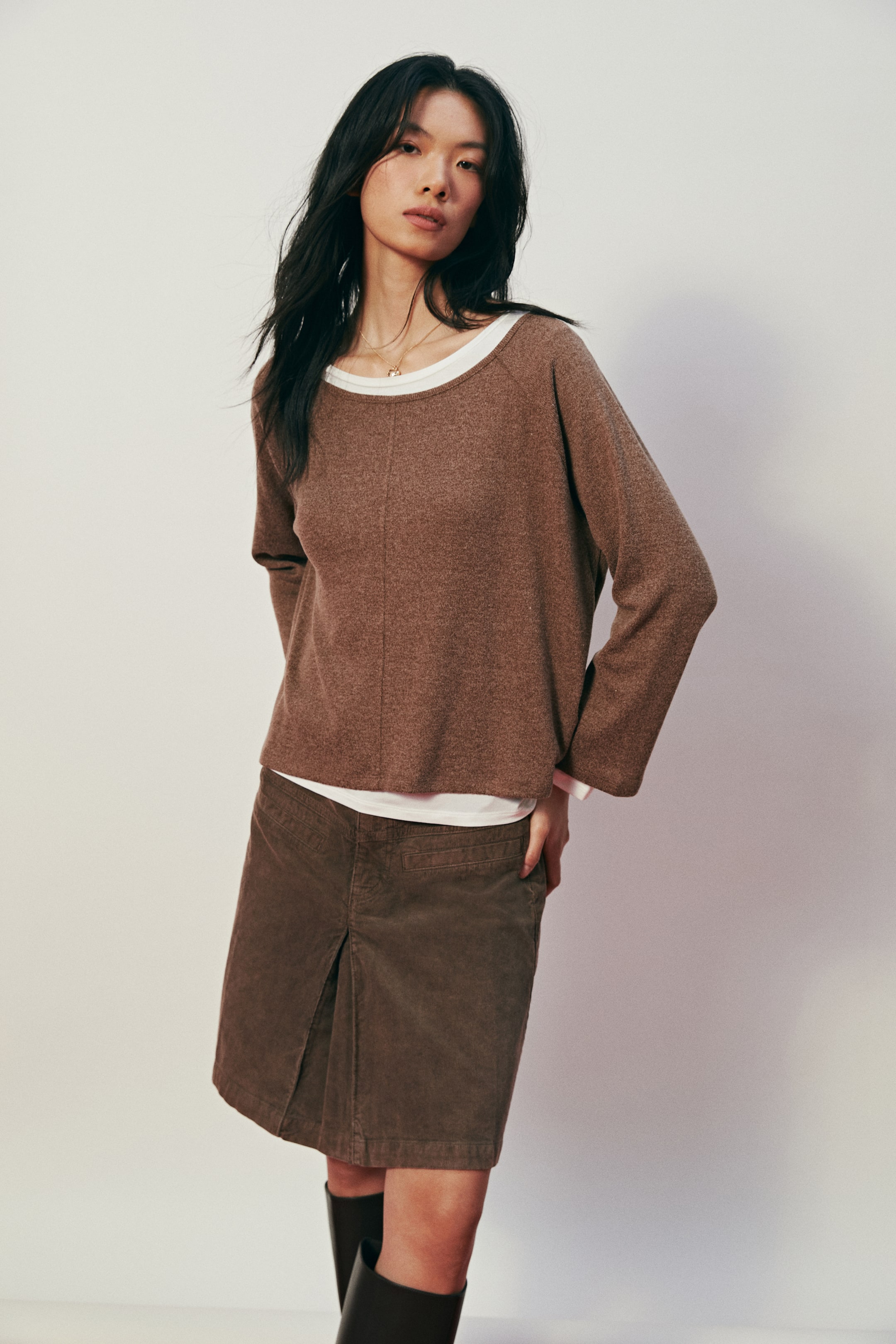 拡大画像を表示: レイヤードトップス - ブラウン／ホワイト - レディース | H&M JP 5