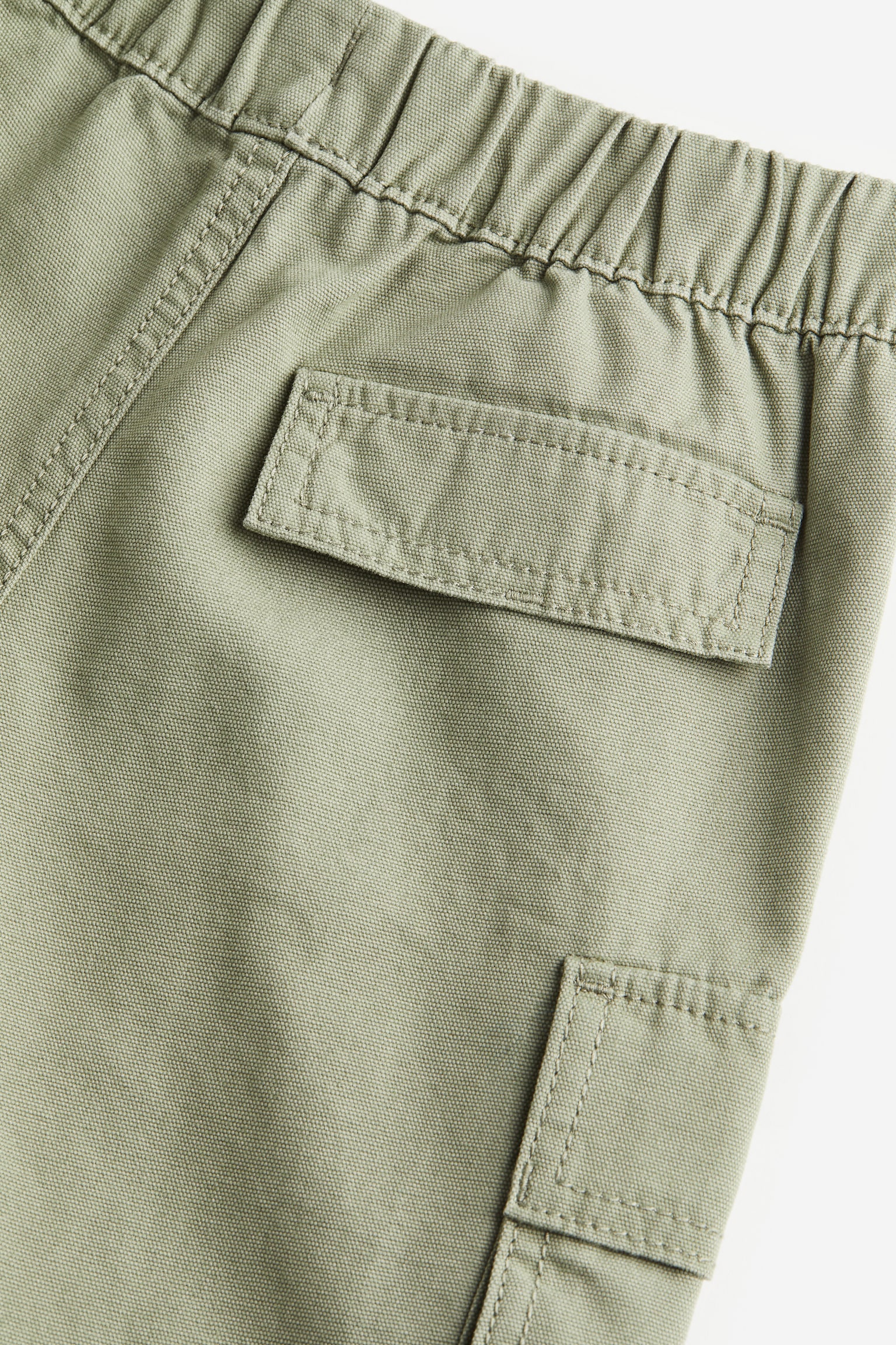 Cotton cargo shorts - Grey-green/Black/Light blue - 2