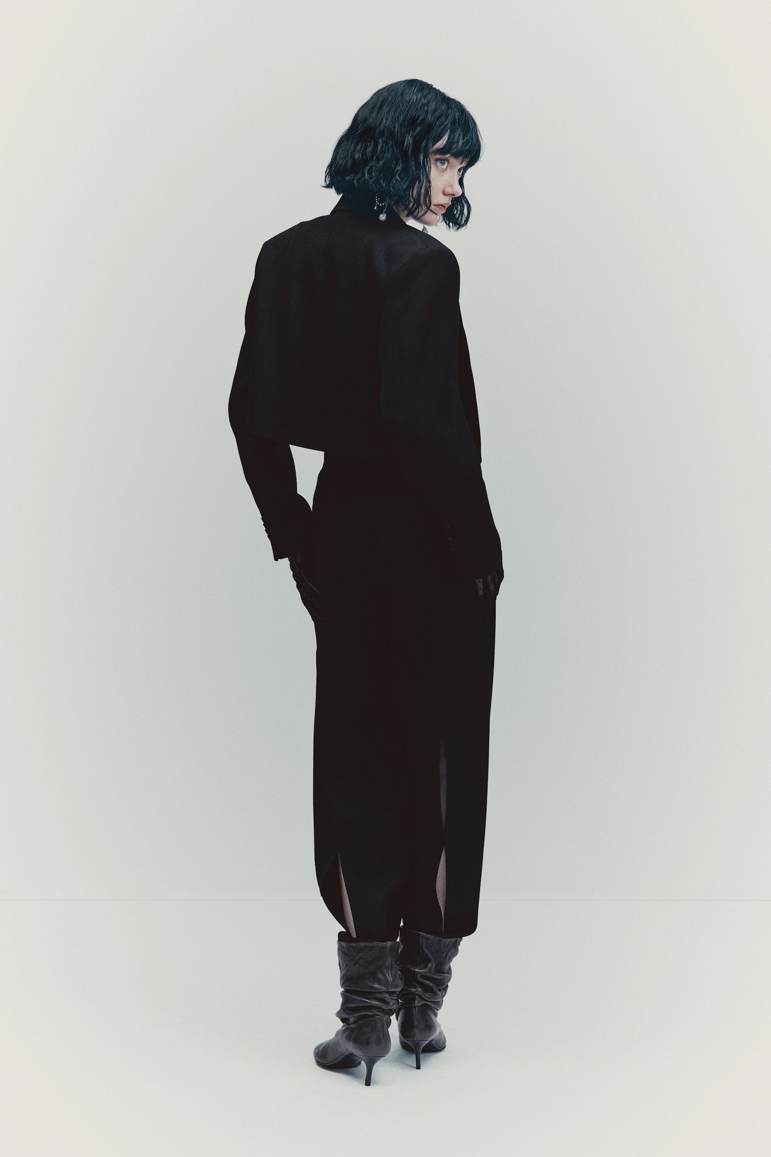 Slit-detail wool trousers - Black - 5