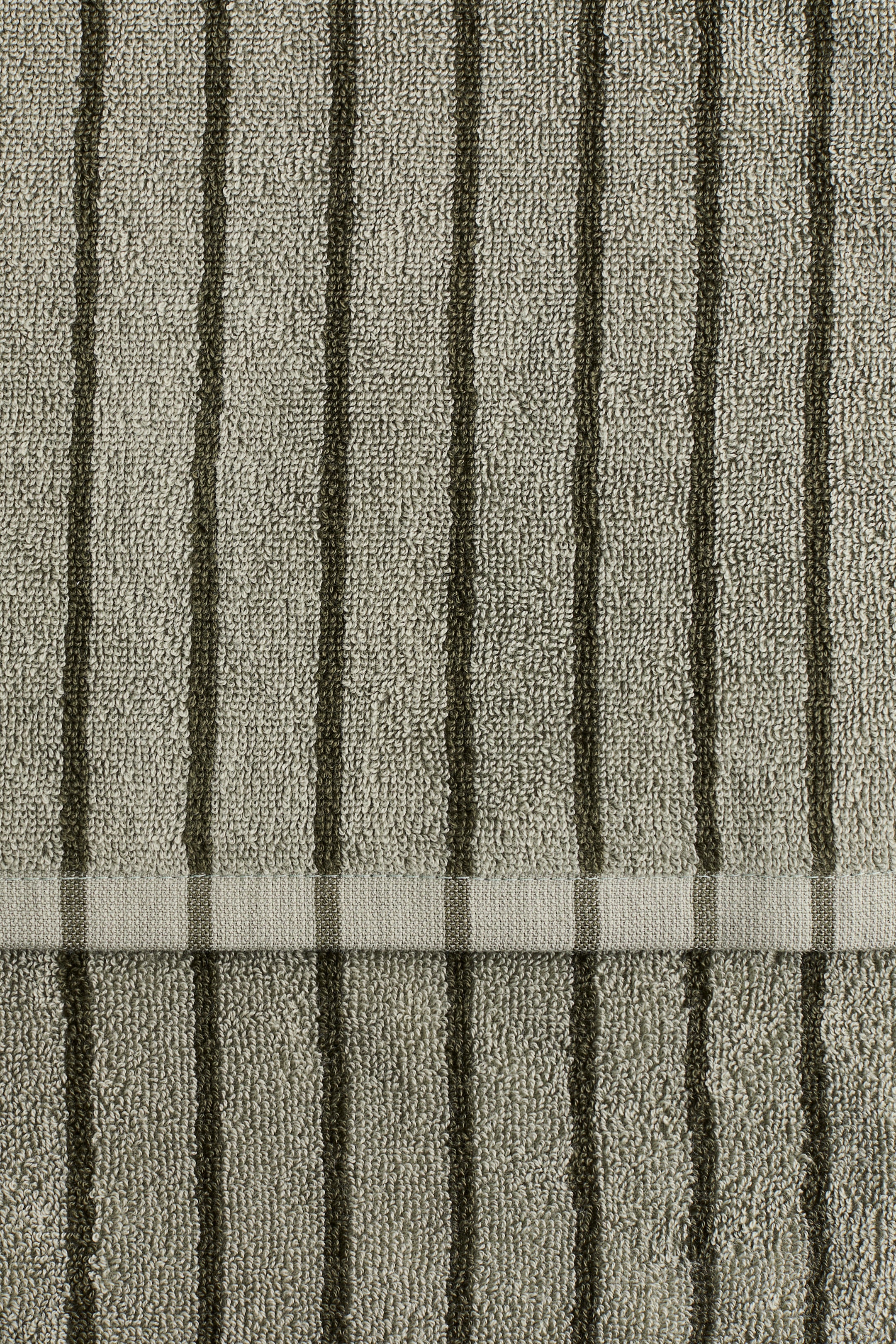 View larger image: Striped guest towel - Sage green/Black striped - Home All | H&M IN 4