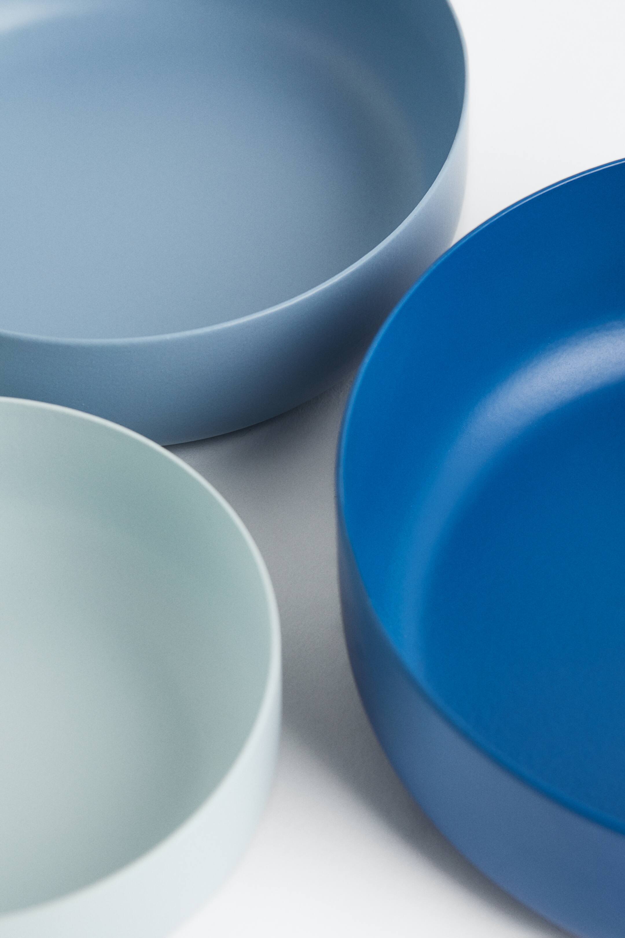 3-pack-metal-bowls-dark-blue-blue-light-blue-home-all-h-m-ca