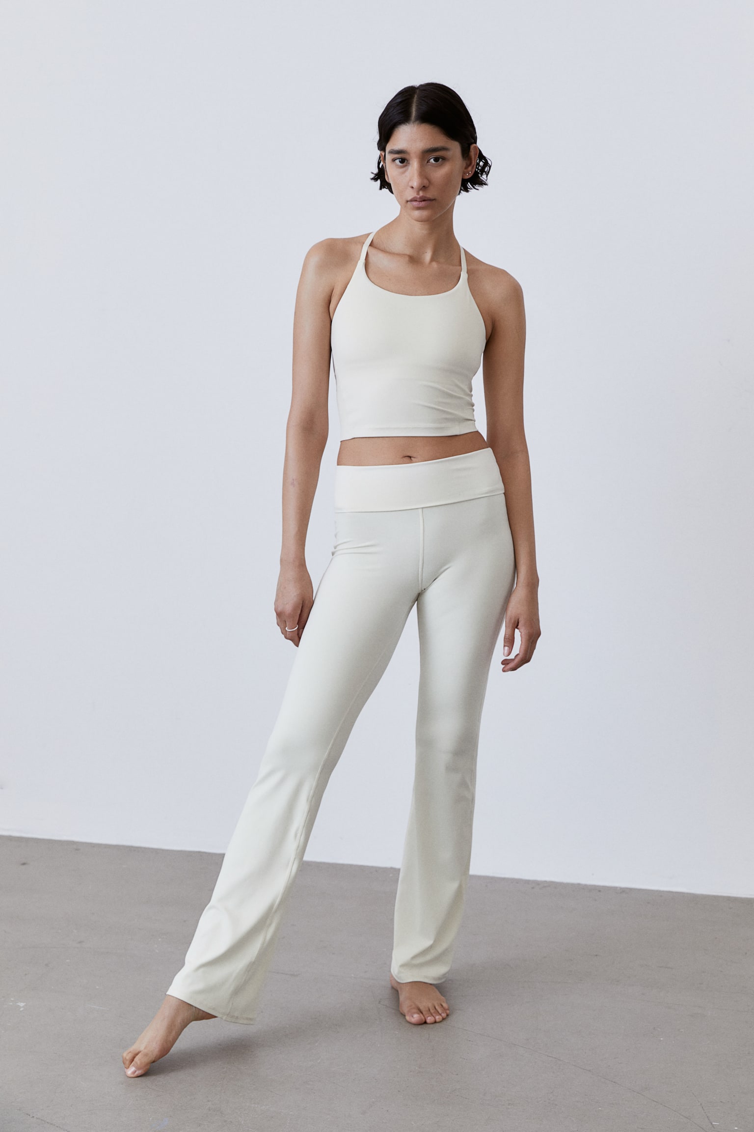 Cropped Activewear Tank In SoftMove™ - Cream/Black/Rust brown - 5