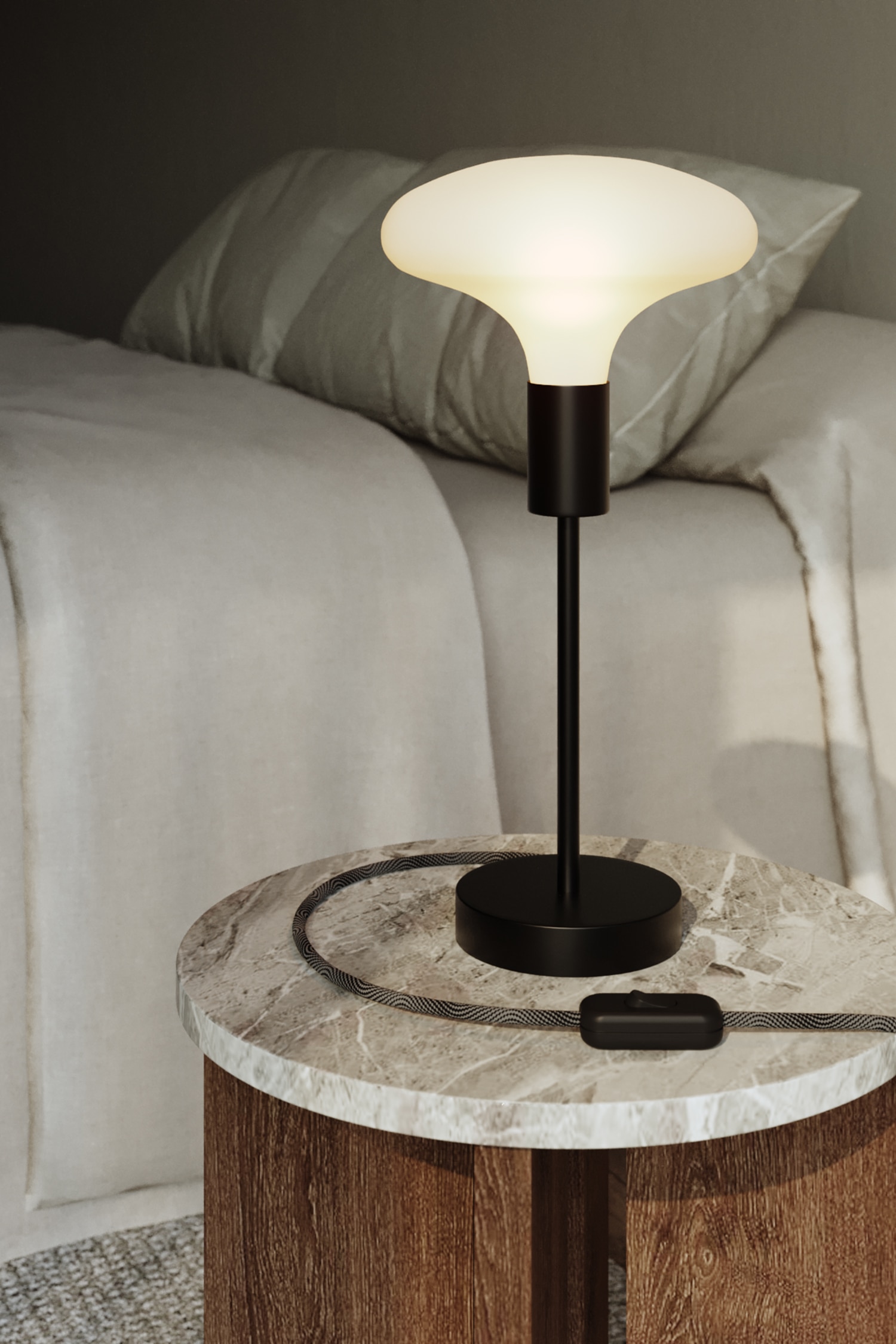 Bordlampe I Metal Med Elpære - Sort/Børstet Bronze