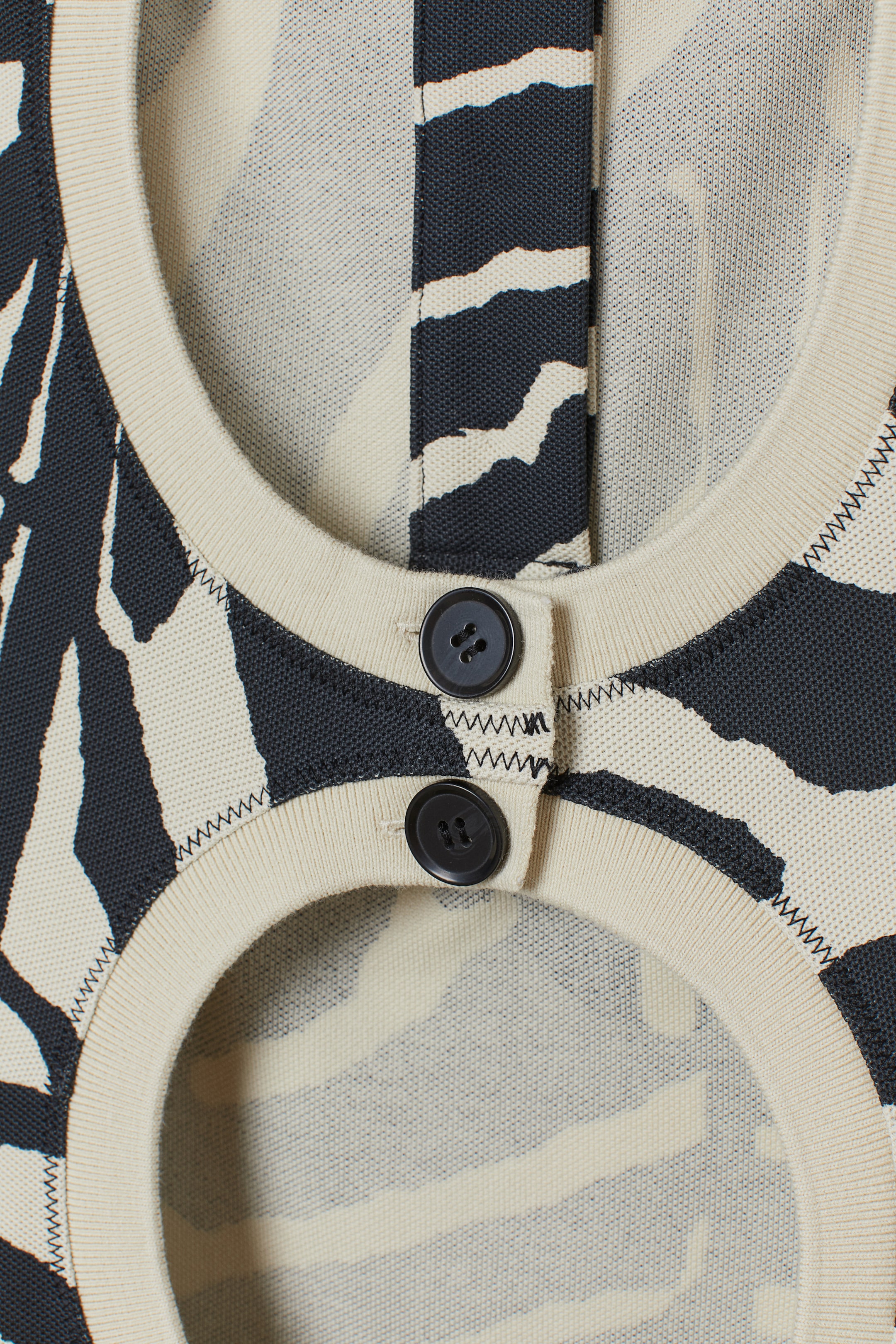 View larger image: Piqué dress - Cream/Zebra-striped - Ladies | H&M 3