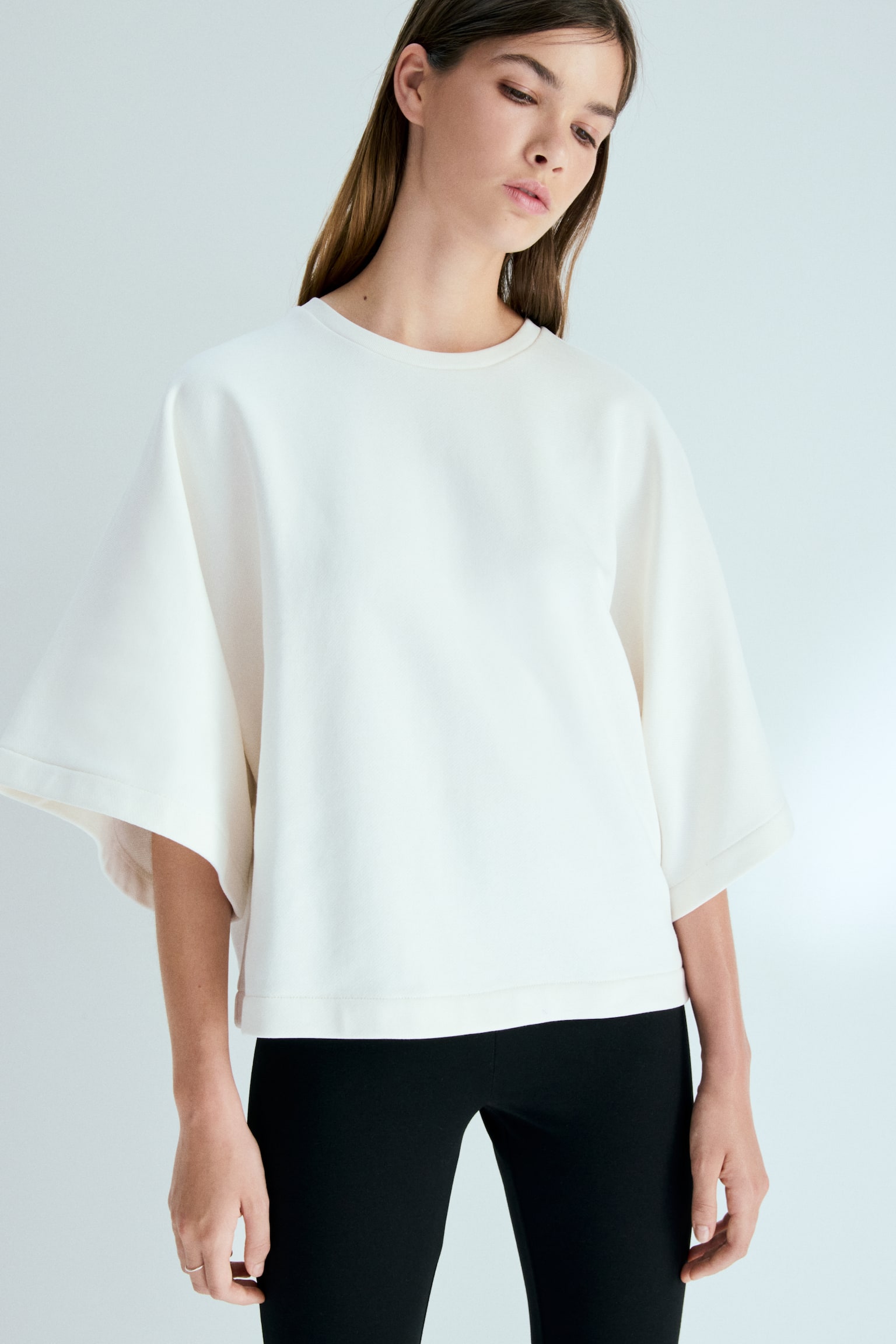 טישירט אוברסייז - קרם/כחול כהה - 1